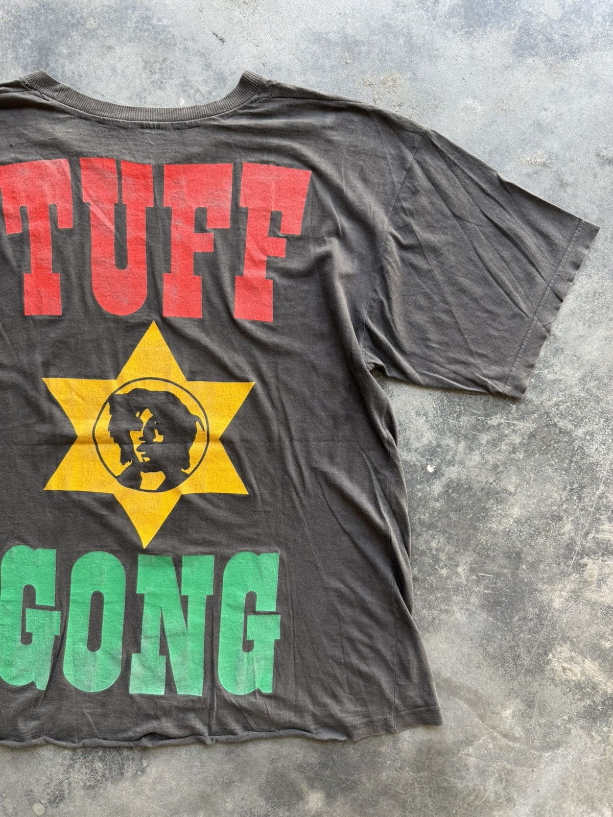 Bob Marley RARE 🔥 Vintage 90’s Distressed Bob Marley Tuff Gong Rap tees Size US XL / EU 56 / 4 - 12 Thumbnail