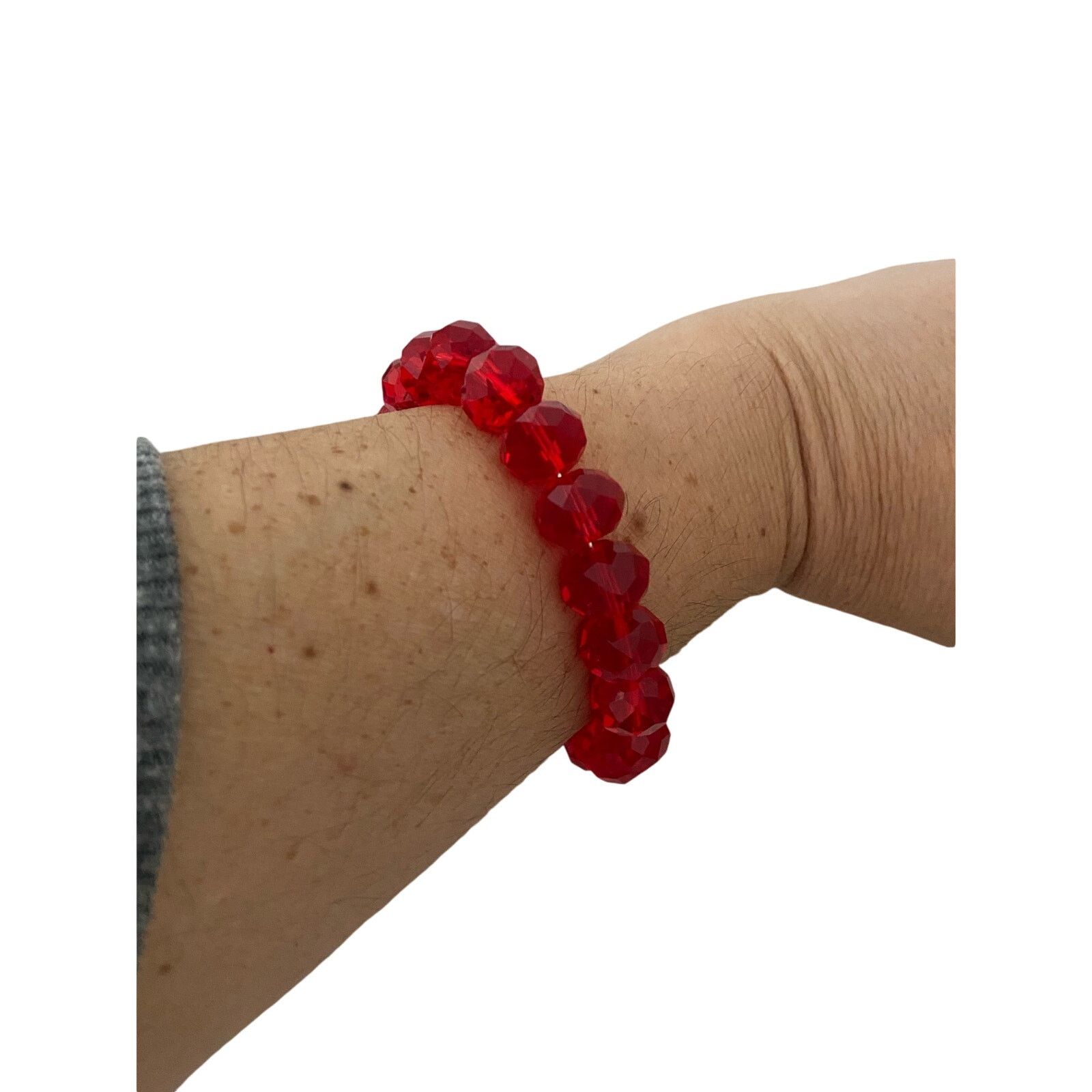 Handmade red glass bead bracelet Size ONE SIZE - 1 Thumbnail