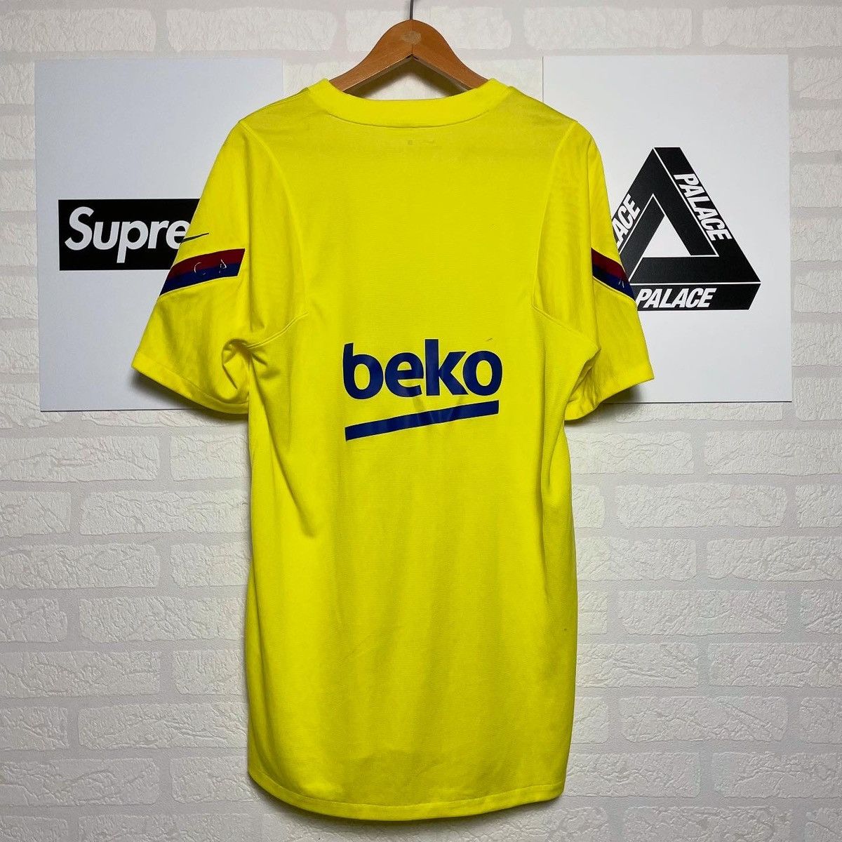 Nike Nike FC Barcelona 2019 2020 2021 Training Shirt Jersey Size US L / EU 52-54 / 3 - 2 Thumbnail
