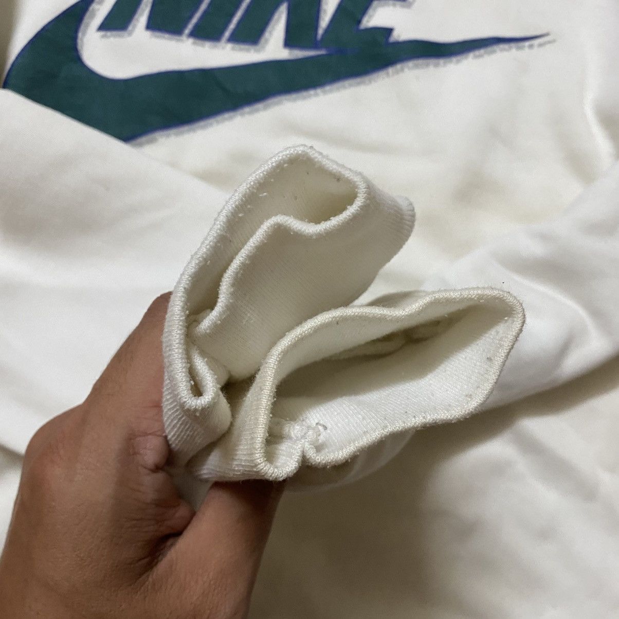 Nike × Vintage Vintage 90's Nike Big Logo Sweatshirts Size US L / EU 52-54 / 3 - 9 Thumbnail