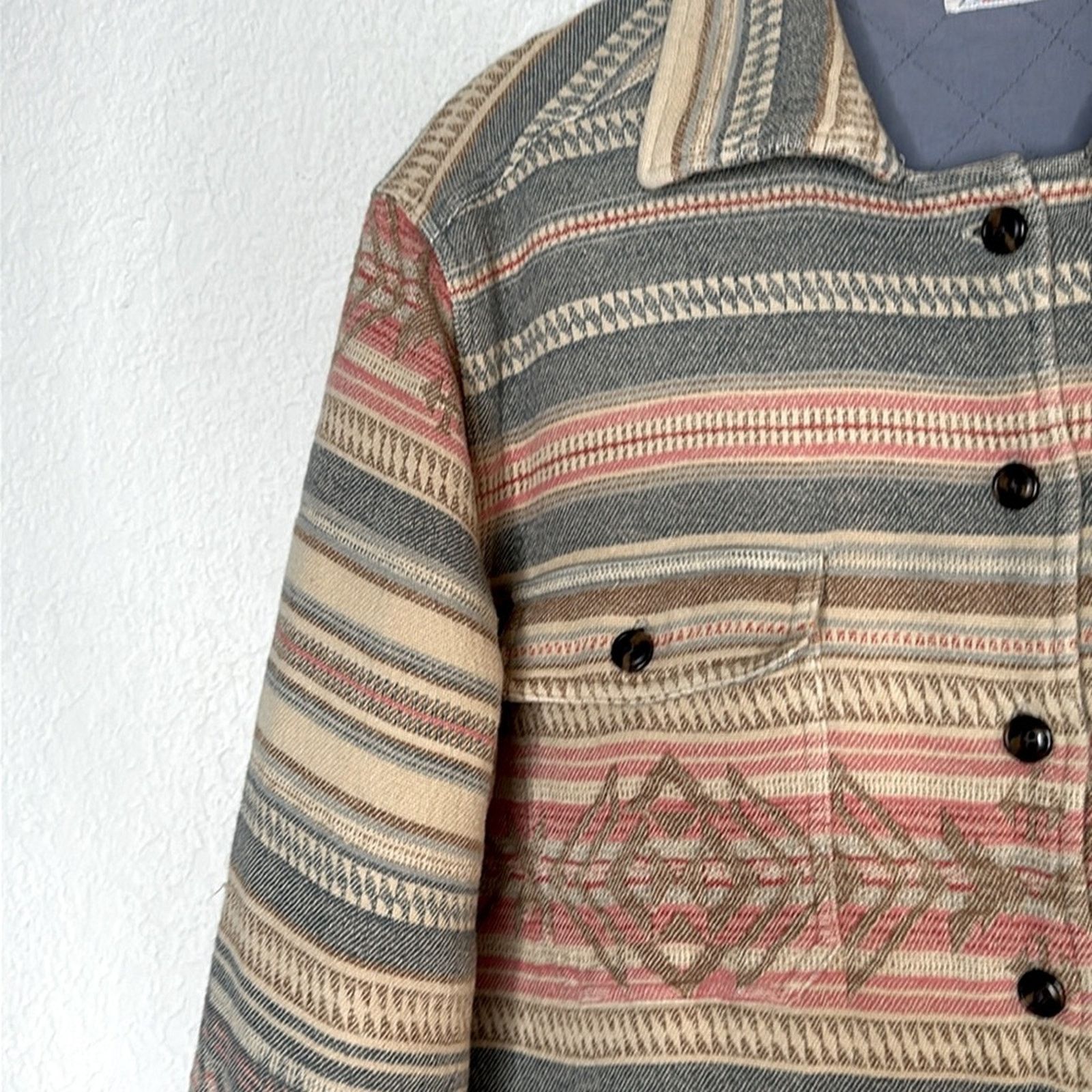 Faherty Faherty Durango CPO Workshirt Neskowin MED Southwest Aztec Size US M / EU 48-50 / 2 - 11 Thumbnail