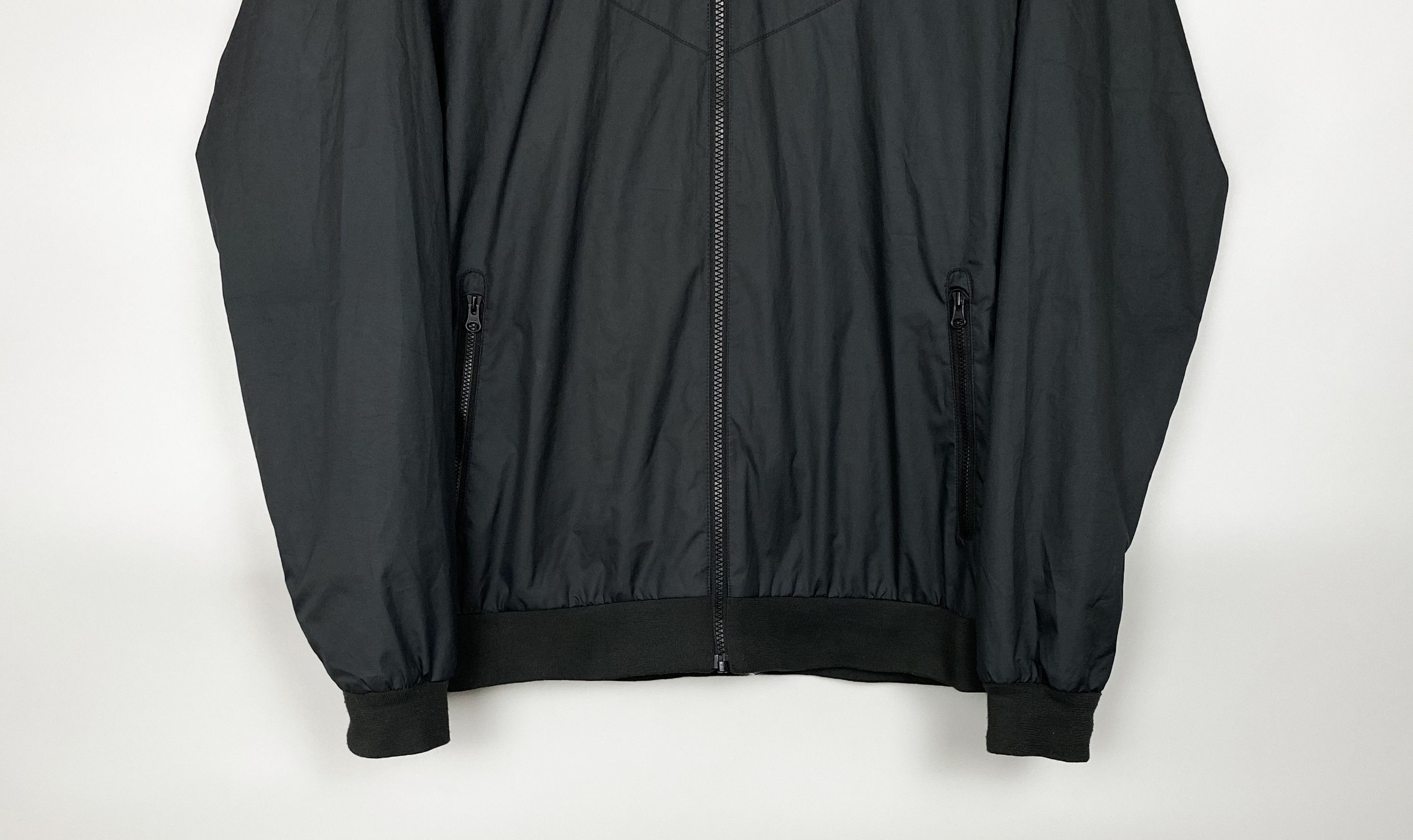 Nike Nike NSW Windrunner Black Size US L / EU 52-54 / 3 - 4 Thumbnail