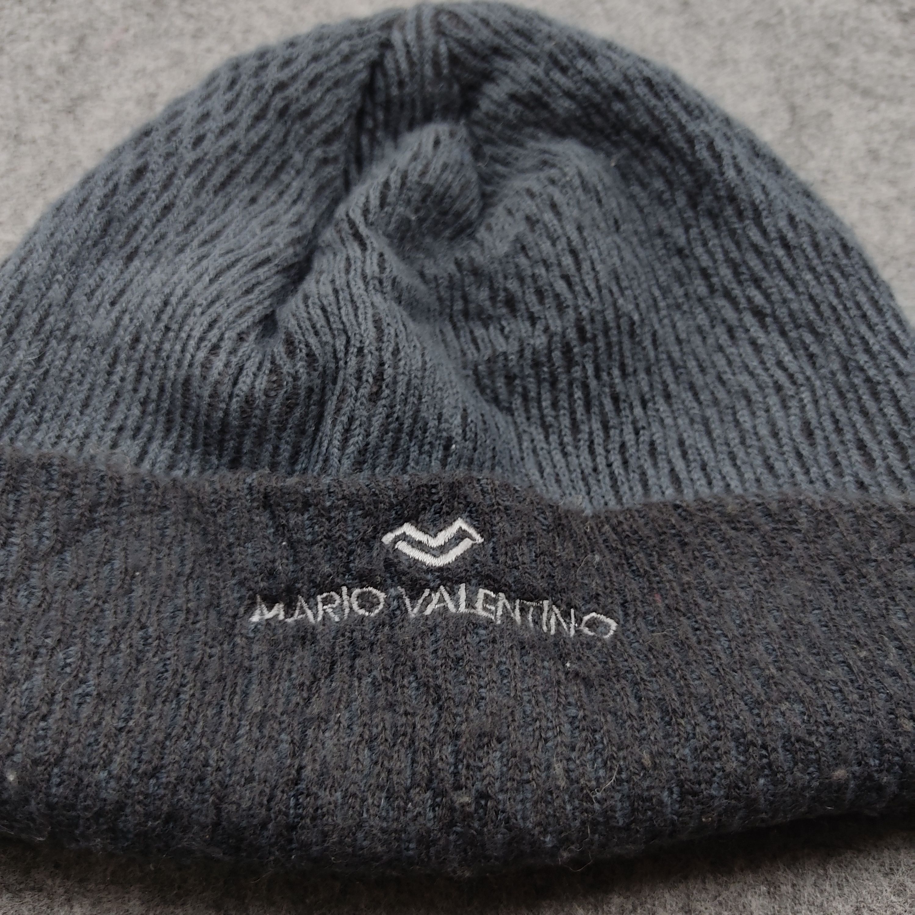 Mario Valentino × Vintage Vintage Mario Valentino Beanie / Snow Hat / Snow Cap Size ONE SIZE - 2 Thumbnail