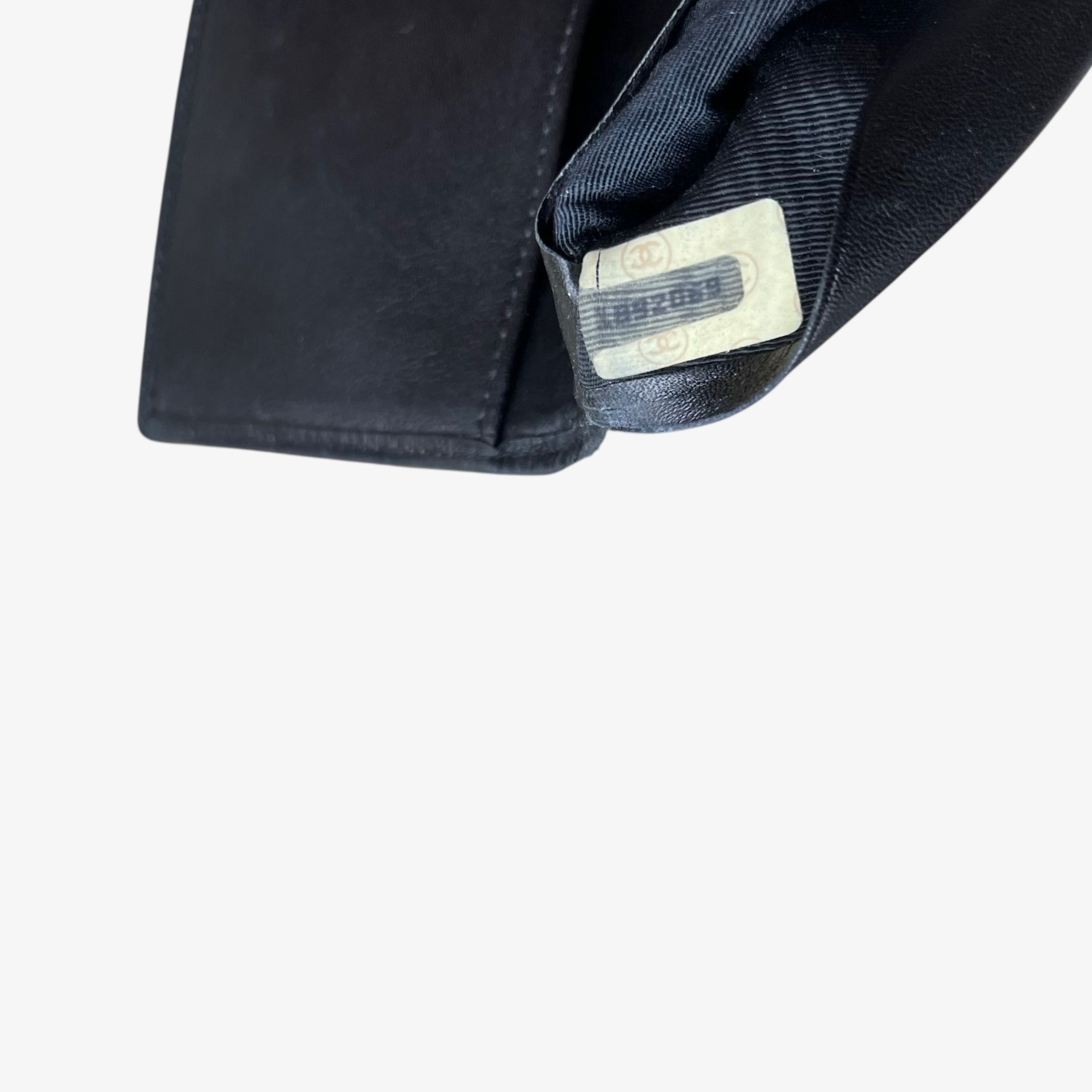 Chanel Vintage Y2K Chanel Black Quilted Leather Planner Size ONE SIZE - 3 Thumbnail
