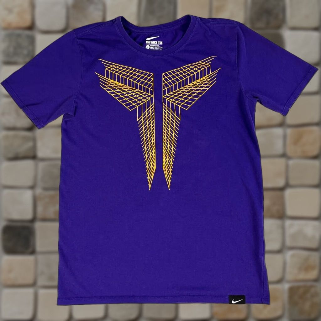Nike Nike Kobe Bryant Black Mamba Logo T-Shirt Dri-Fit 820303-547 Sz S Mens Shirt Purple, 2016, Short Sleeve, Crew Neck, Logo, Nike Dri-FIT, Sports Size US S / EU 44-46 / 1 - 1 Thumbnail