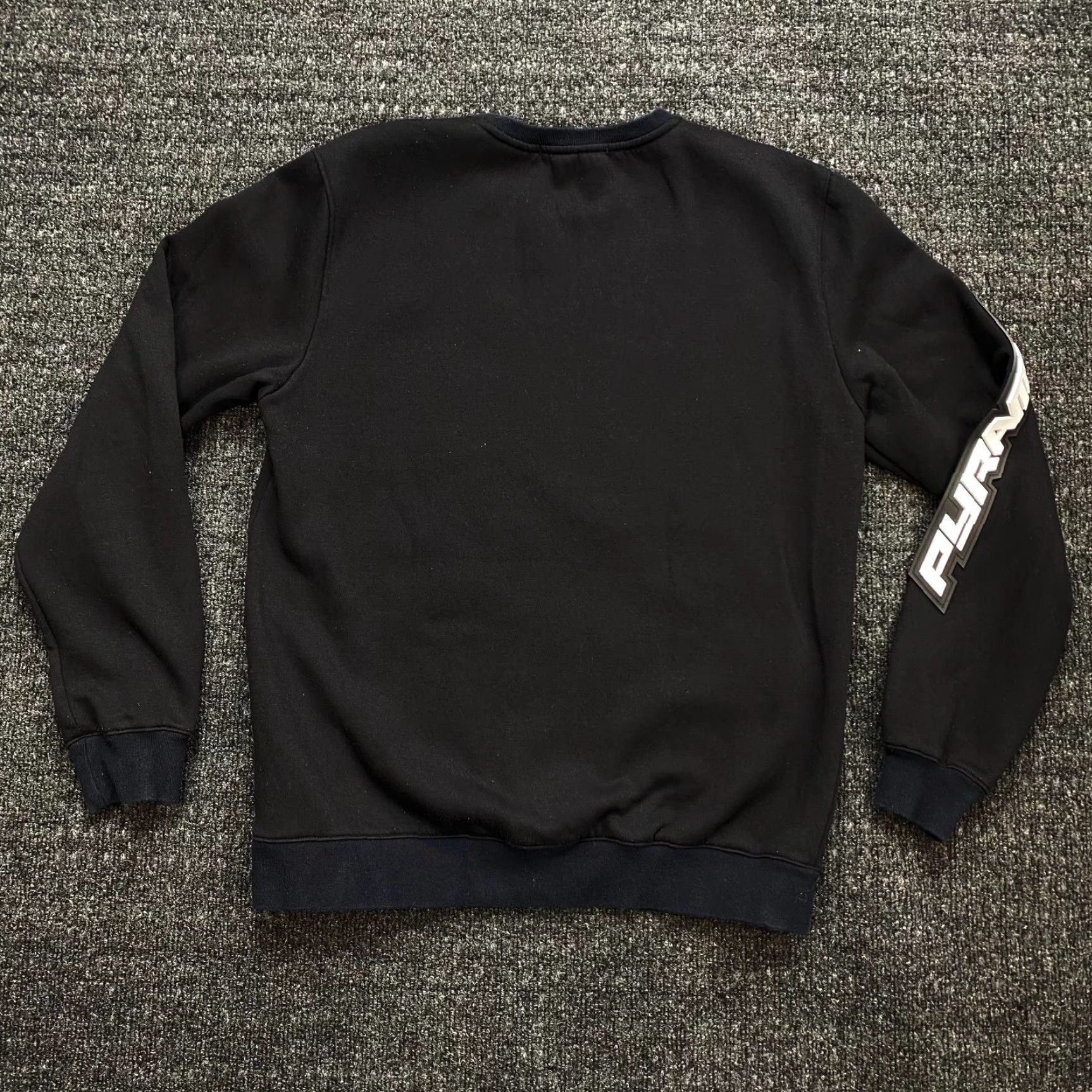 Black Pyramid Black Pyramid Sweatshirt Crewneck L Men Black Anime Face Silhouette Graphic Print Long Sleeve Cotton Fleece Pullover Size US L / EU 52-54 / 3 - 4 Thumbnail