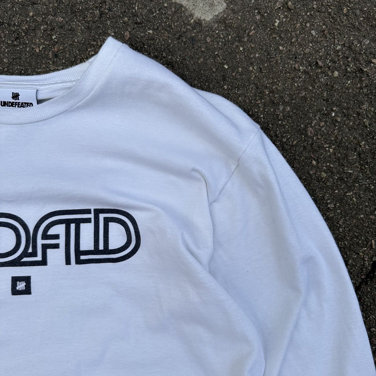 Undefeated × Vintage Vintage Undefeated Longsleeve T-shirts Big Logo Y2K 90s Size US M / EU 48-50 / 2 - 5 Thumbnail