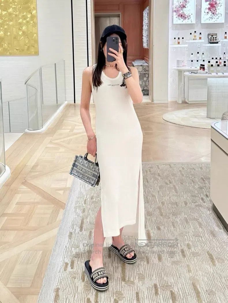 Dior Dior White knitted dress Size XS / US 0-2 / IT 36-38 - 2 Thumbnail