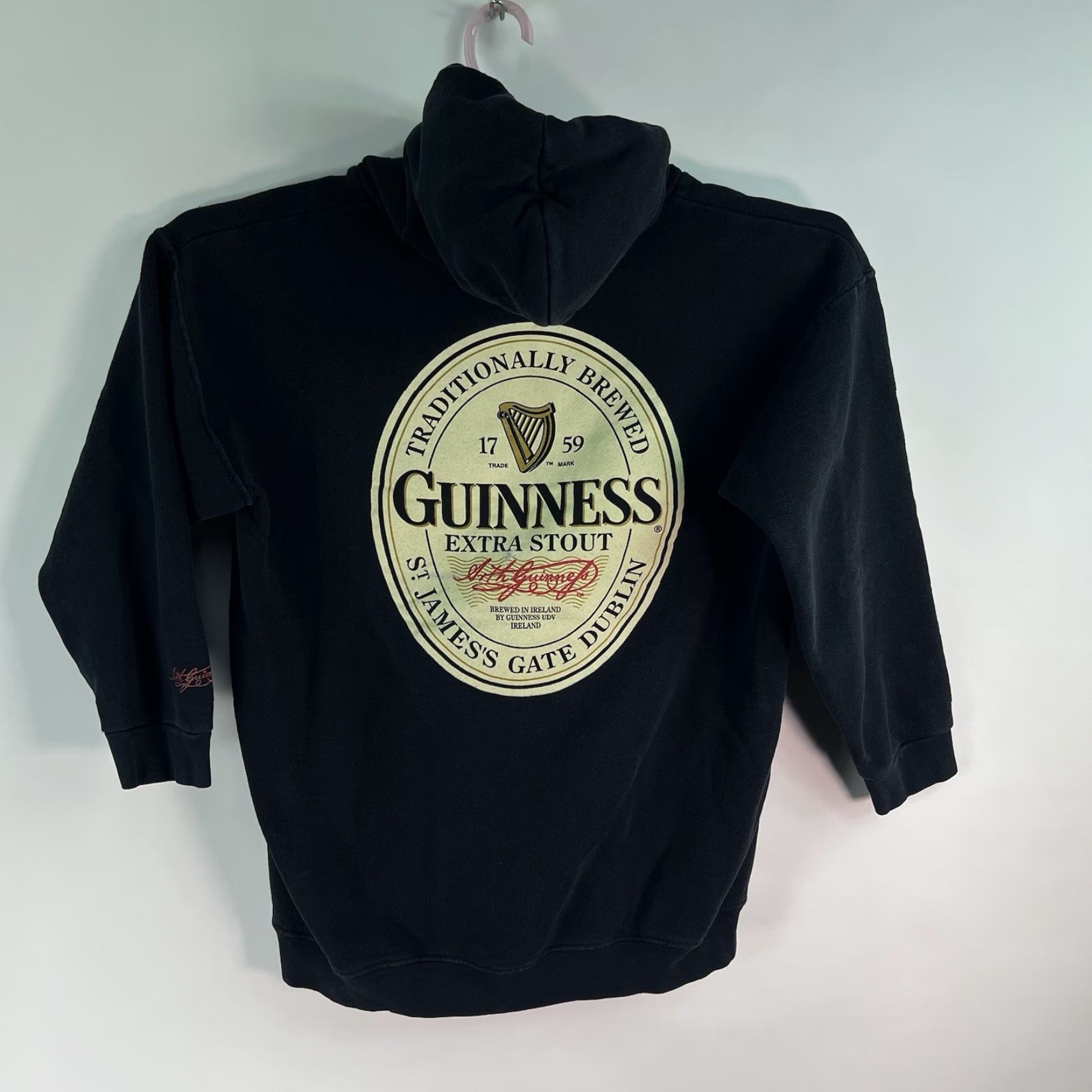 Vintage Guinness Hoodie Adult M Black Pullover Jersey Cotton Heavyweight Crew Neck Hooded Pockets Logo Winter Men Size US M / EU 48-50 / 2 - 4 Thumbnail