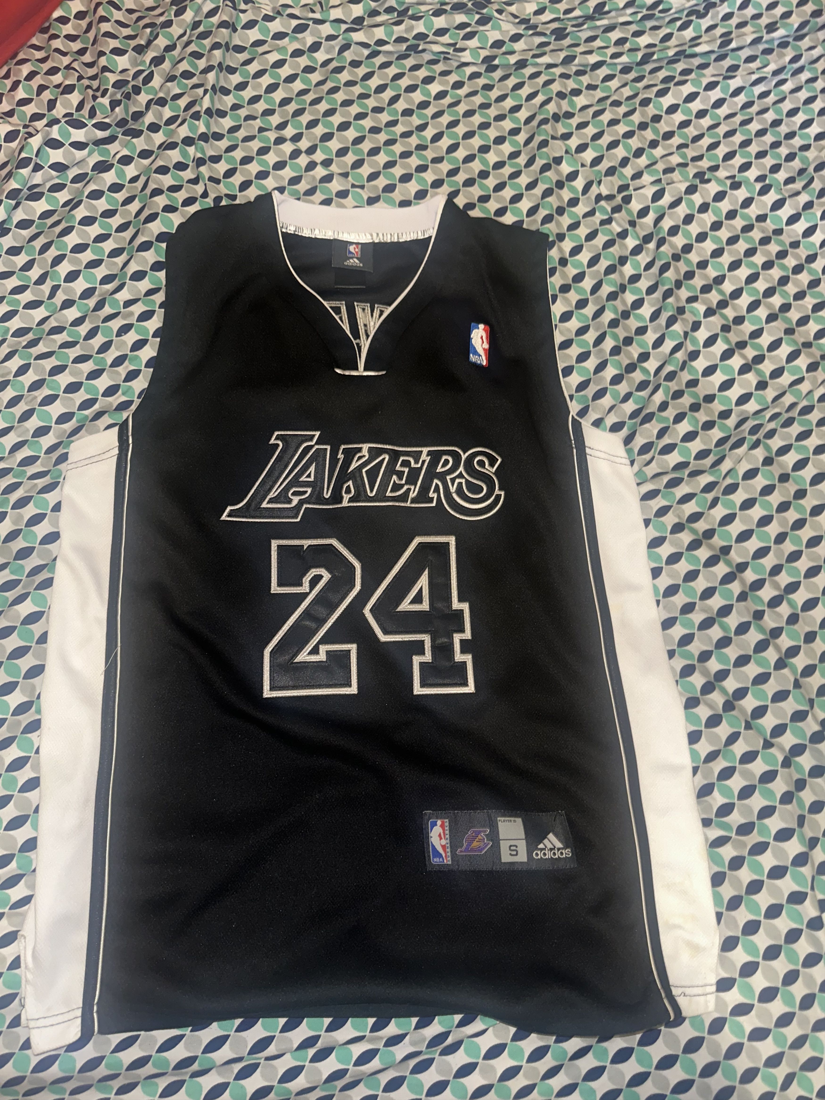 Adidas Adidas Authentic Kobe Bryant Los Angeles Lakers jersey Size US S / EU 44-46 / 1 - 1 Thumbnail