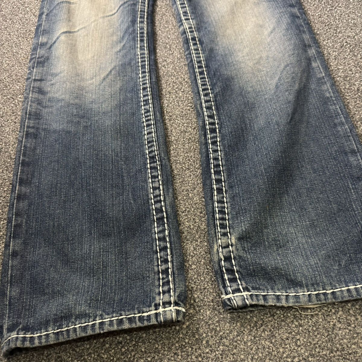 Hysteric Glamour Vintage Y2K True Religion Joey Whisker Distressed Denim Size US 32 / EU 48 - 7 Thumbnail