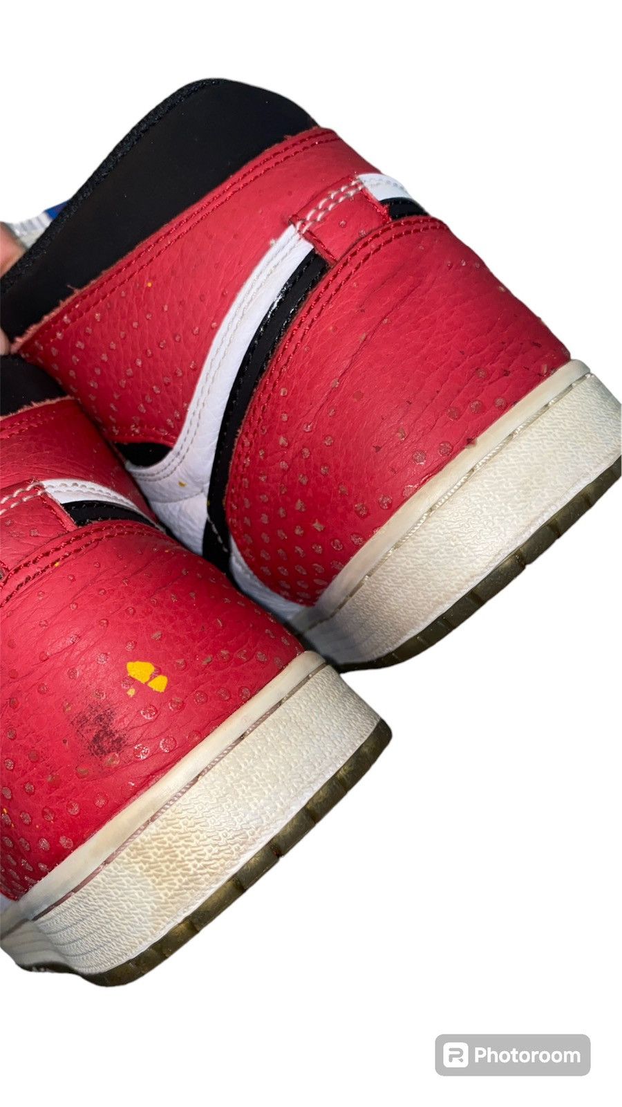 Jordan Brand Jordan 1 Retro High Chicago Spider Man Origin Story Size US 8 / EU 41 - 3 Thumbnail