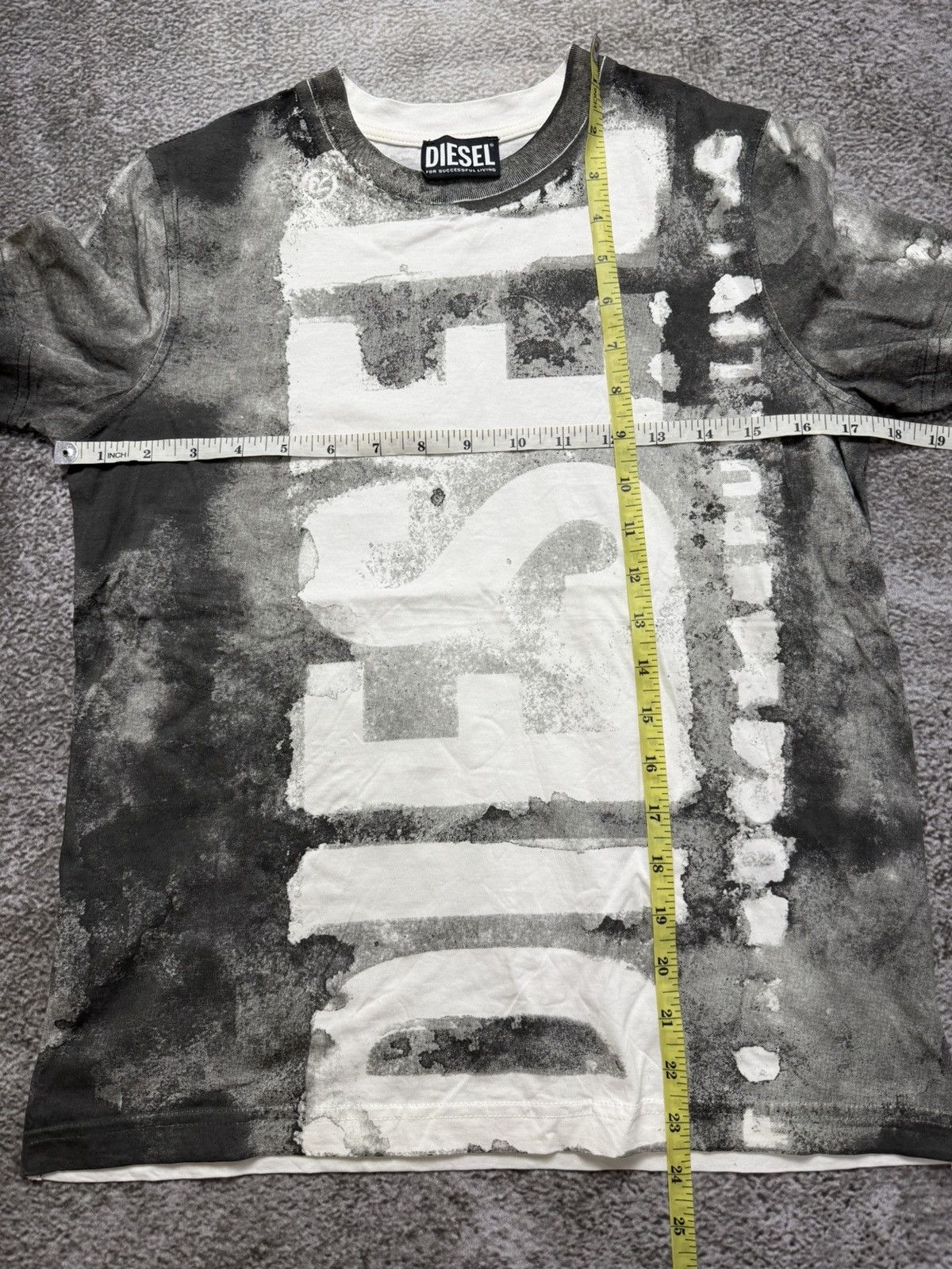 Diesel TYE DYE ARCHIVE DIESEL BIG LOGO TEE Size US S / EU 44-46 / 1 - 9 Thumbnail