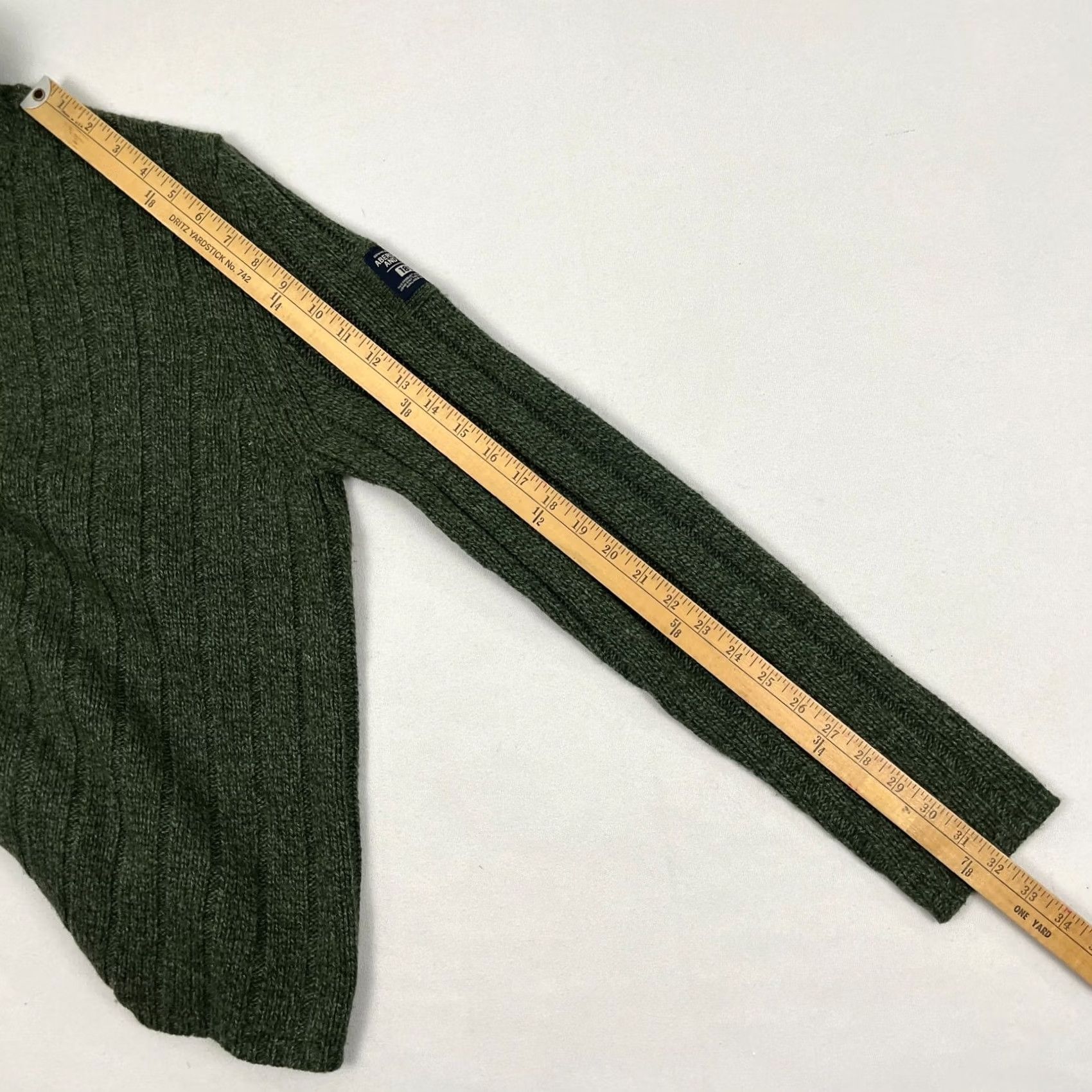 Abercrombie & Fitch VINTAGE Abercrombie & Fitch Muscle Sweater Mens L XL Green Lambswool Turtleneck Pullover Knit Size US L / EU 52-54 / 3 - 6 Thumbnail