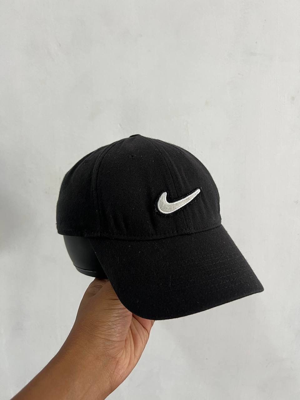 Nike Nike Swoosh Fitted Hat Size ONE SIZE - 1 Thumbnail