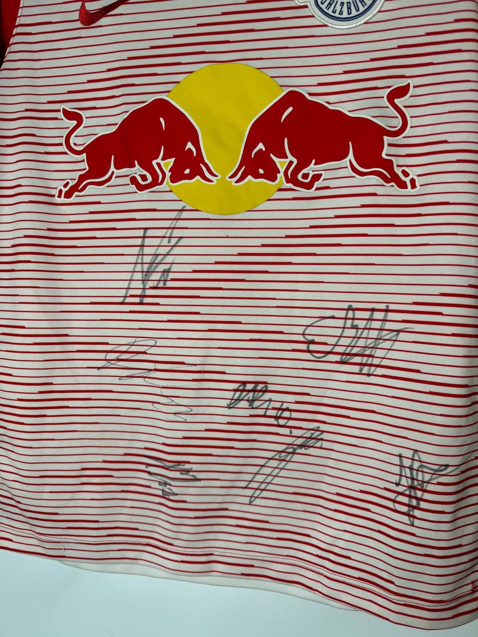 Nike × Red Bull Fc Red Bull Salzburg 2018 2019 Home Football Shirt Jersey Size US XXS / EU 40 - 3 Thumbnail