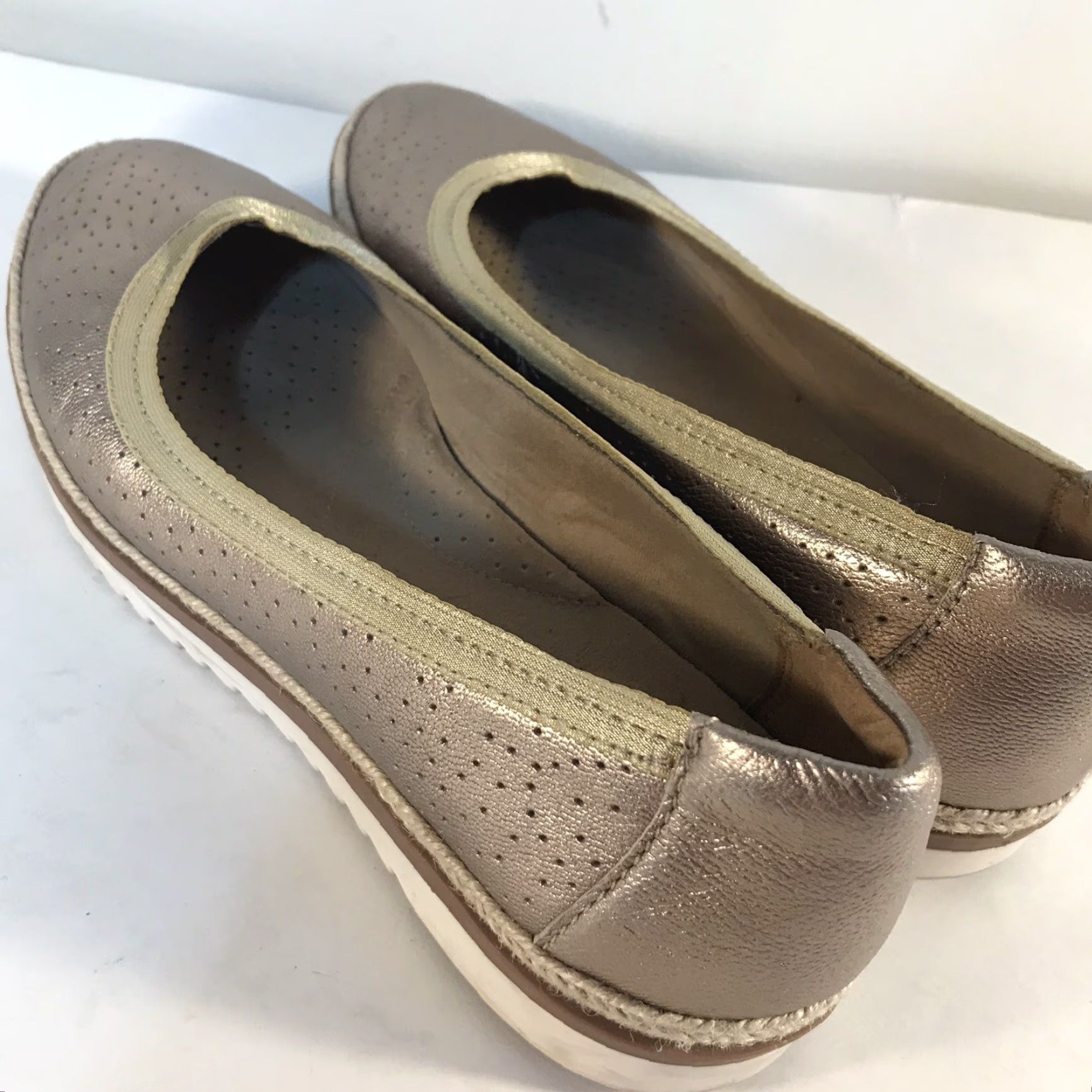Clarks Clarks Women's Slip-On Shoes Casual Comfort Flat Leather Size 7 Bronze Size US 7 / IT 37 - 5 Thumbnail