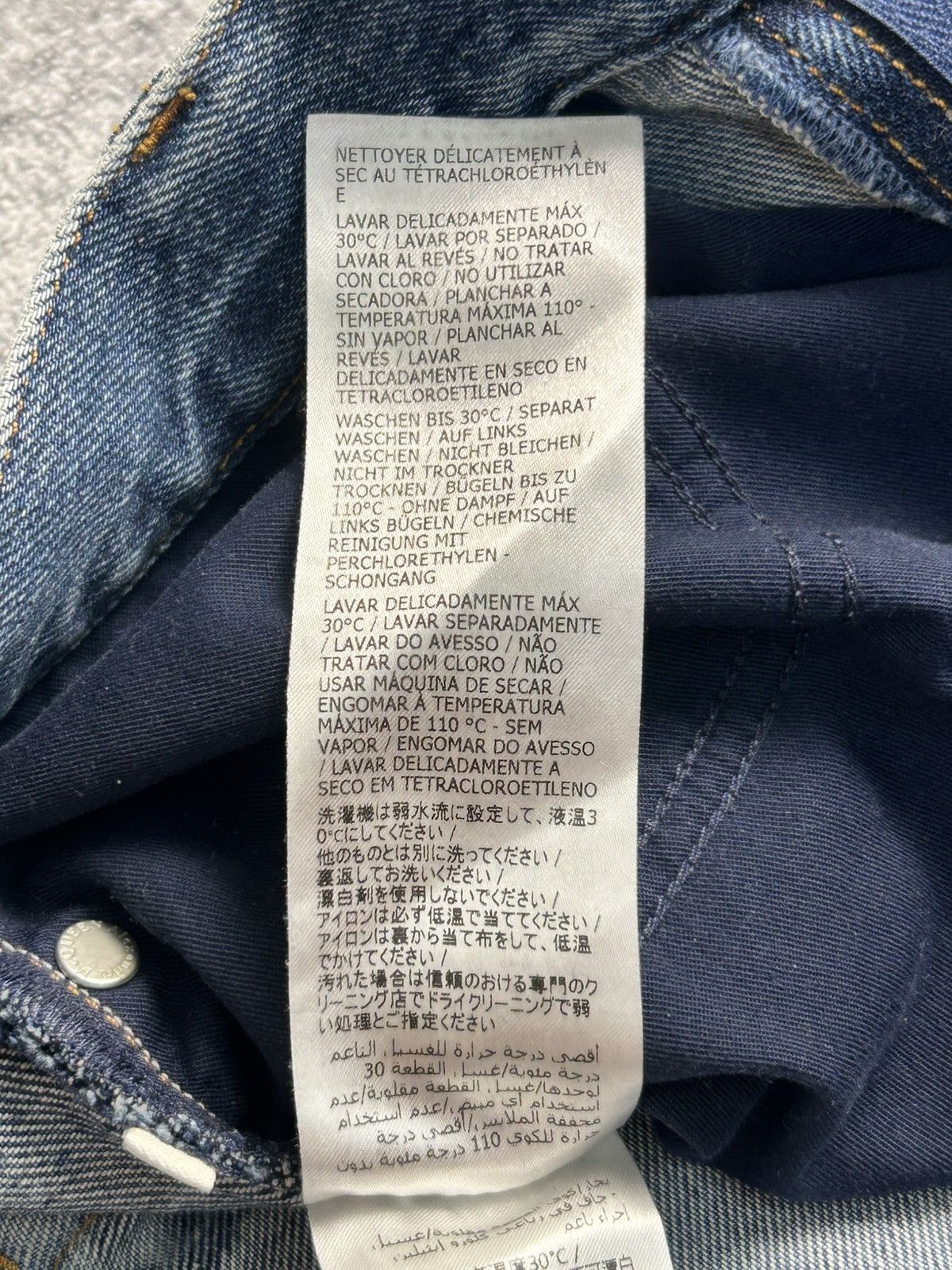 Alexander McQueen Vintage Alexander McQueen Cotton Blue Jeans Made in Italy Size 25" / US 0 / IT 36 - 13 Thumbnail