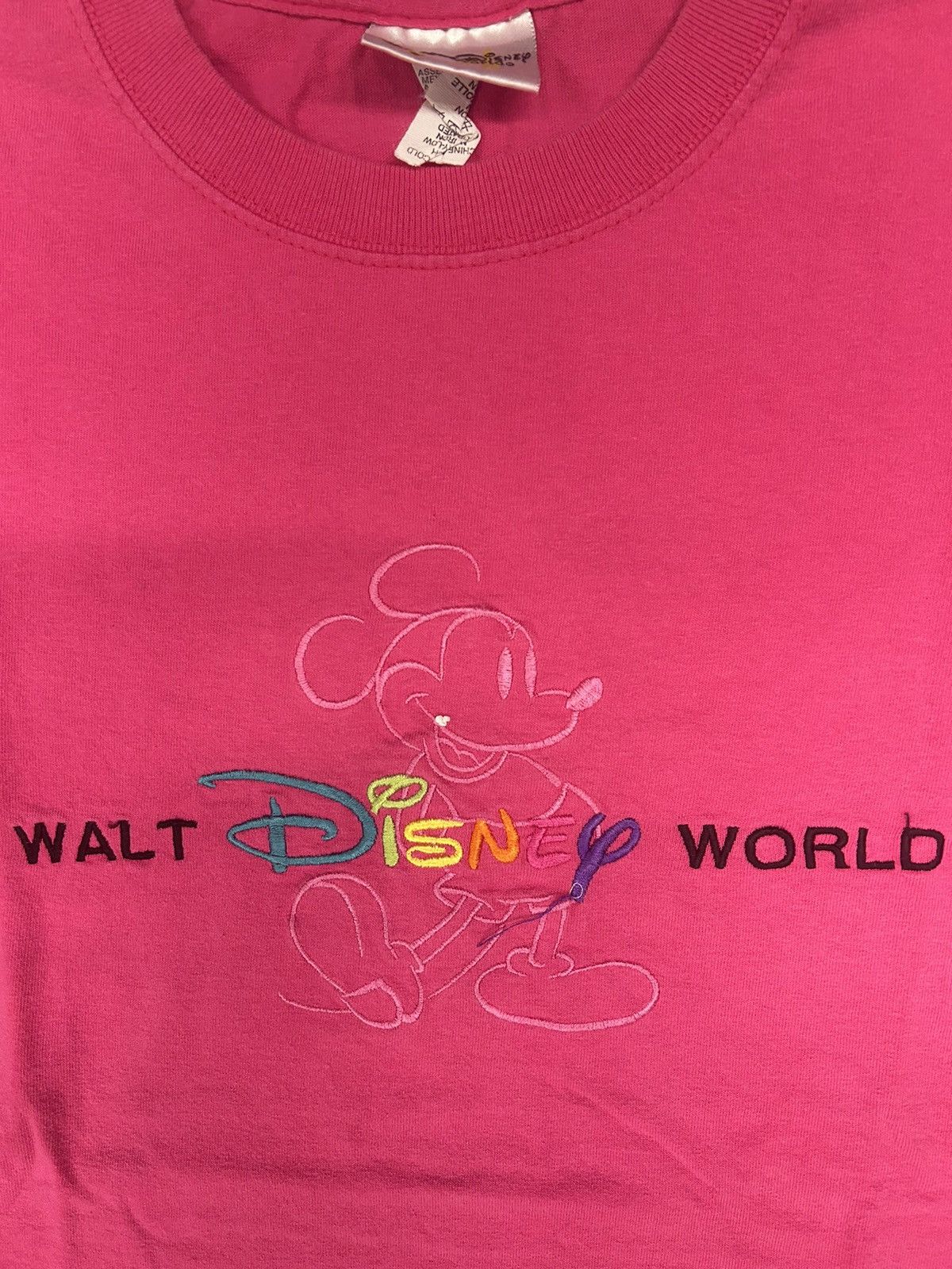 Disney × Vintage Crazy Vintage 90s Essential Pink Disneyworld Graphic T-Shirt Size US XL / EU 56 / 4 - 2 Thumbnail