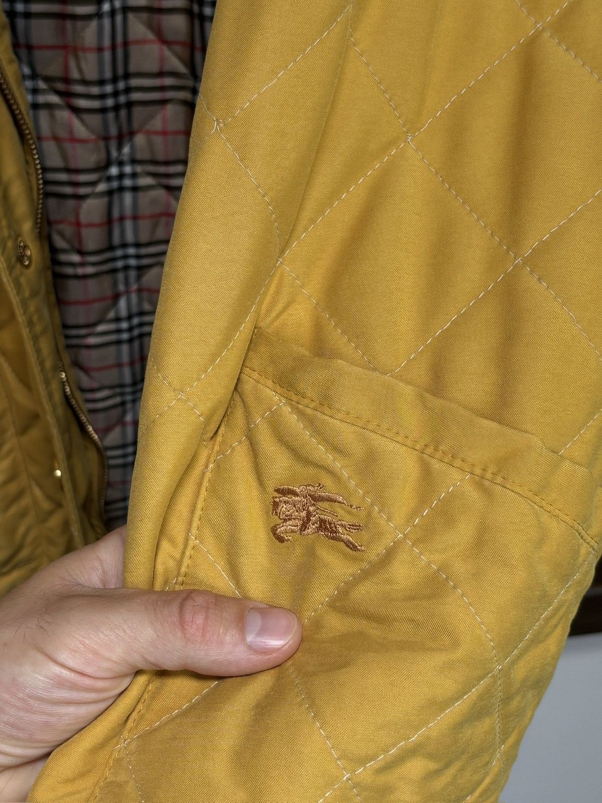 Burberry Burberrys Vintage Quilted Jacket Burberry Archive Nova Check Size L / US 10 / IT 46 - 5 Thumbnail