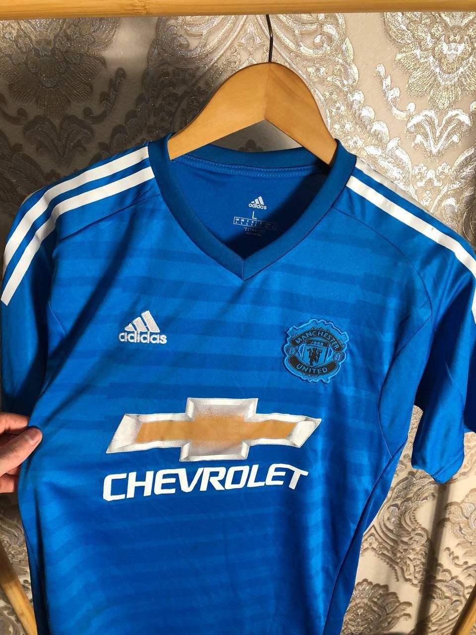 Vintage ADIDAS FC MANCHESTER UNITED ENGLAND SOCCER JERSEY RETRO Y2K Size US L / EU 52-54 / 3 - 3 Thumbnail