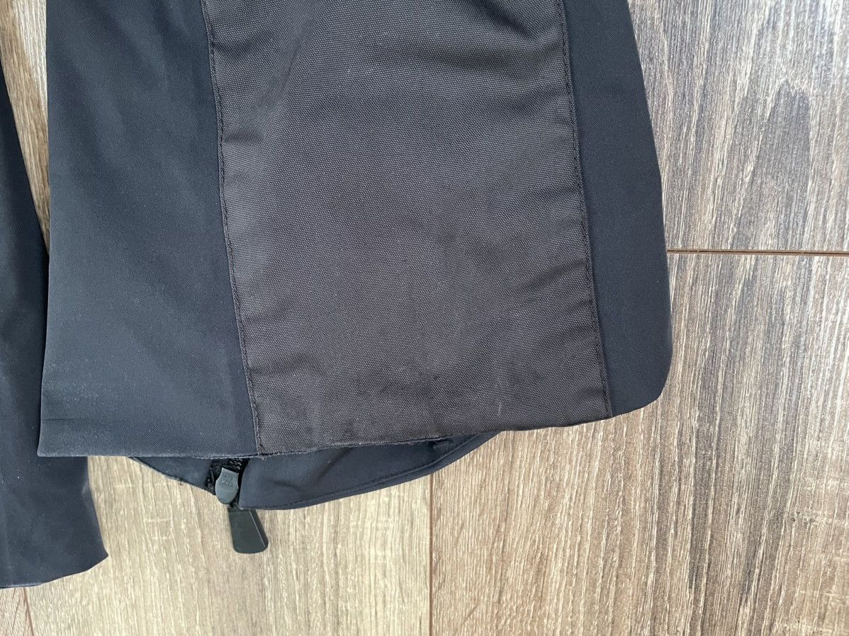 Moncler Grenoble Moncler Grenoble Black Nylon Ski Pants Men's Size US 34 / EU 50 - 22 Thumbnail