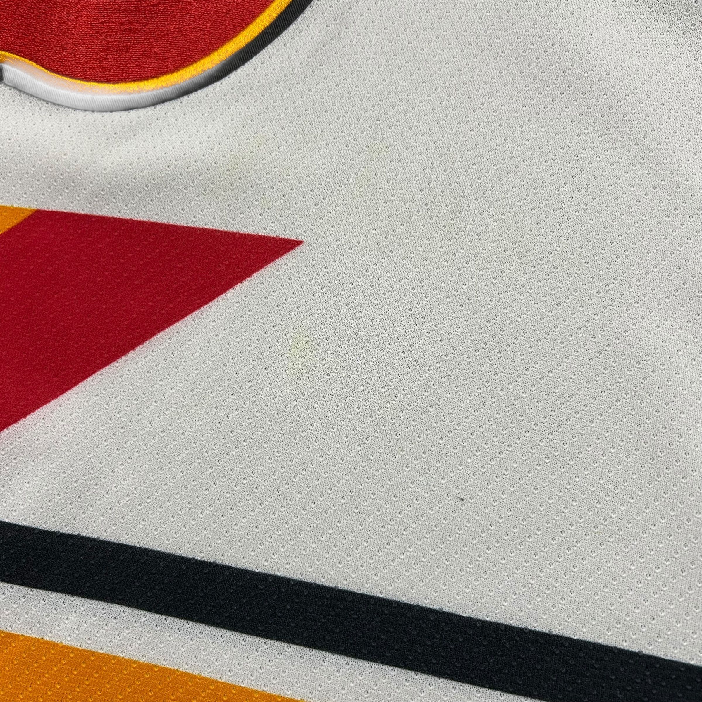 NHL VTG 90s CALGARY FLAMES CCM AIR-KNIT HOCKEY JERSEY SIZE M Size US M / EU 48-50 / 2 - 7 Thumbnail