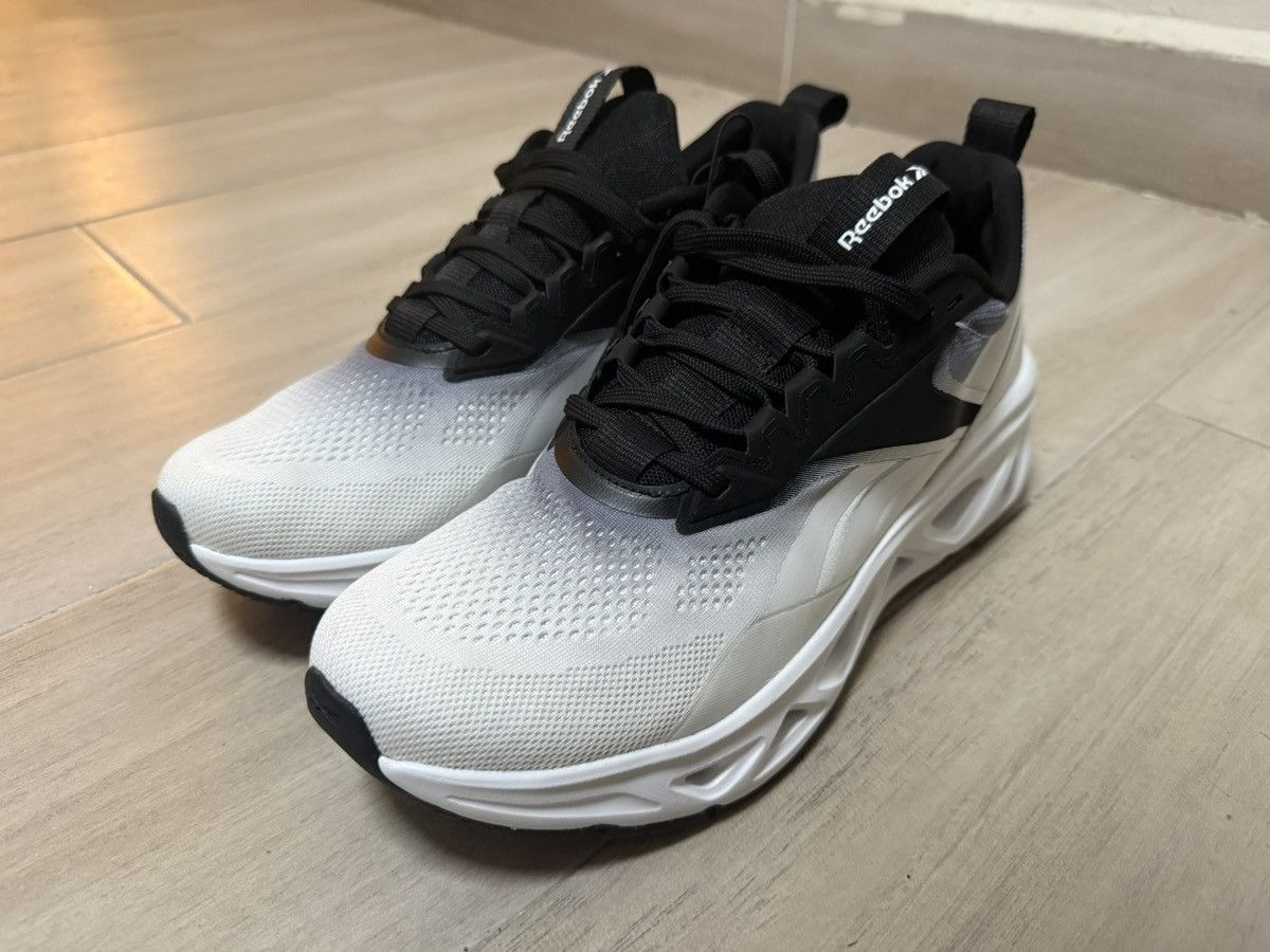 Reebok Reebok Zig Dynamica 5 Sneakers Size US 10 / EU 43 - 1 Thumbnail