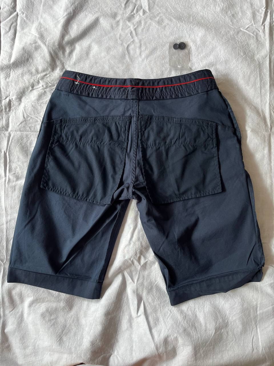 Peak Performance Peak Performance navy blue women's golf shorts Size 29" - 3 Thumbnail