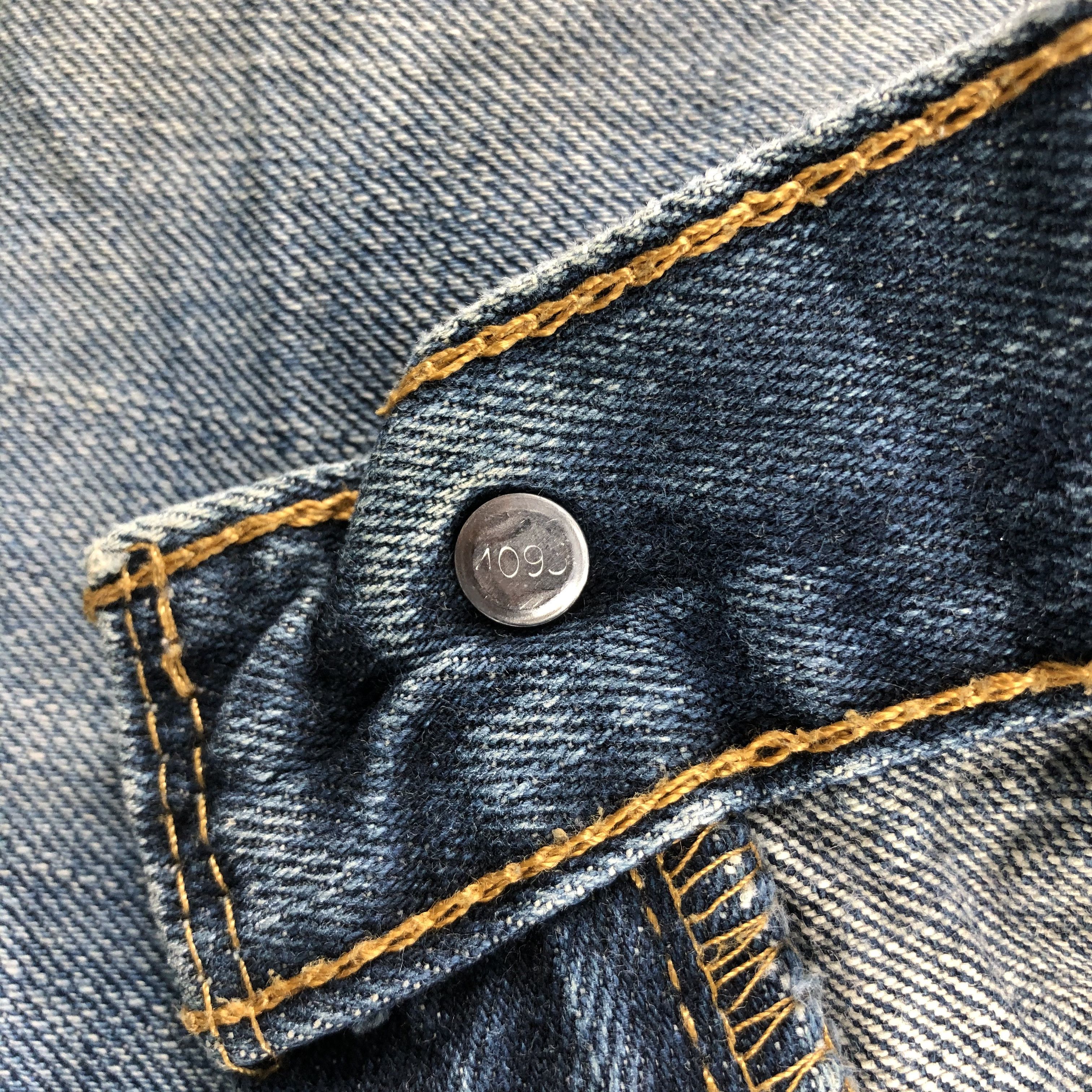 Levi's Vintage Levis 527 Jeans Flare Denim KJ973 Size US 32 / EU 48 - 13 Thumbnail