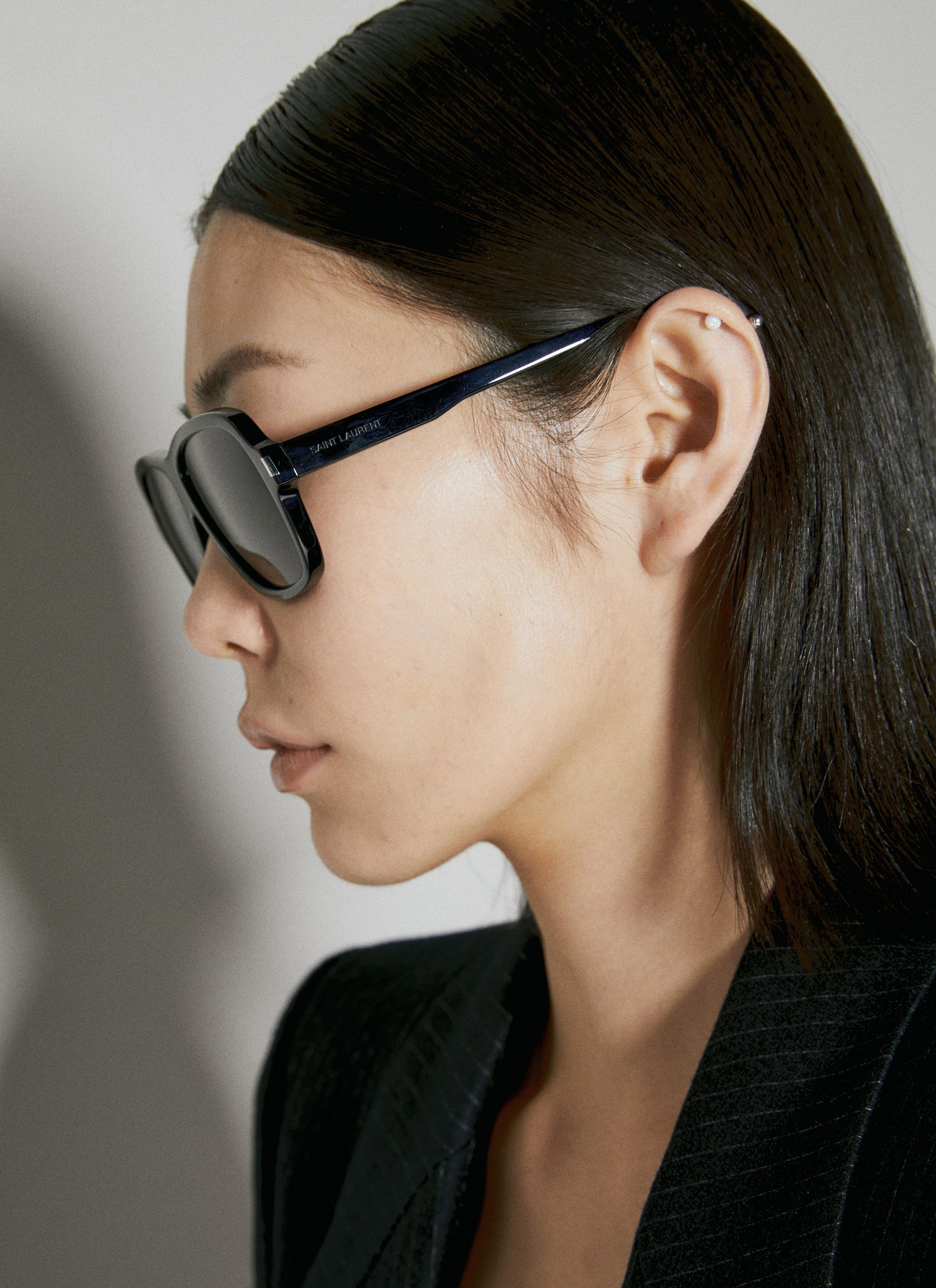 Saint Laurent Paris Saint Laurent SL 906 Carolyn Sunglasses - Black Acetate Size ONE SIZE - 16 Thumbnail