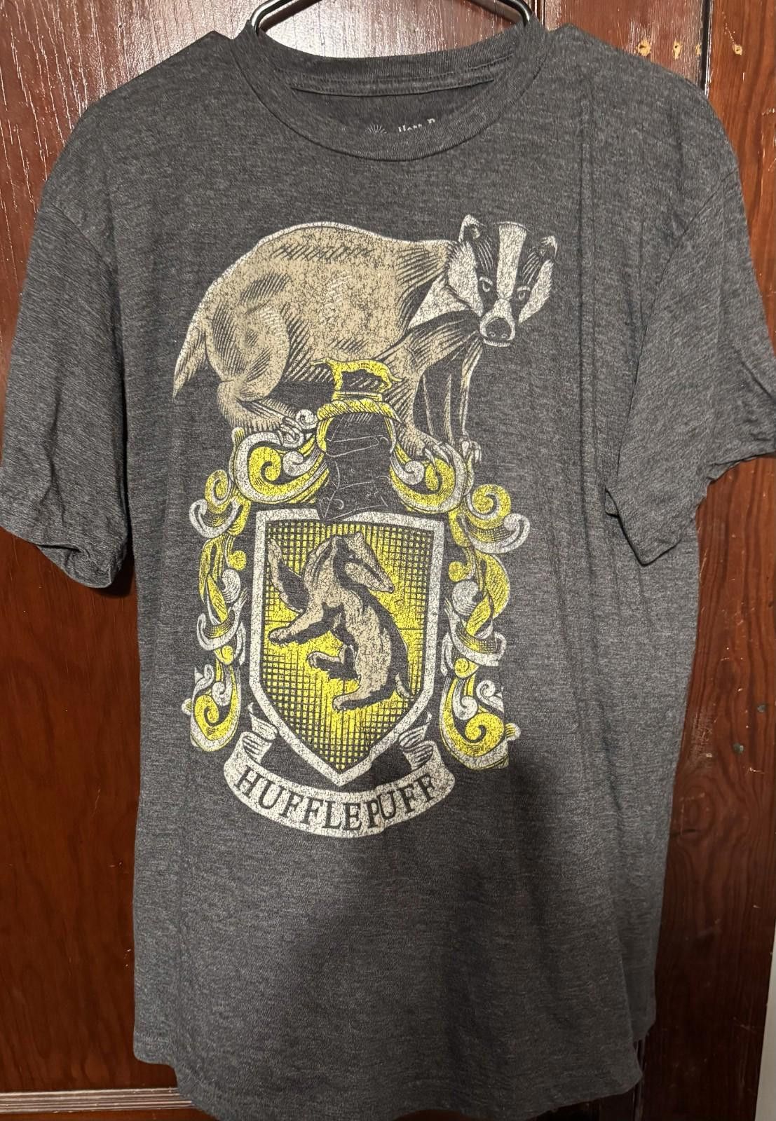 Other Harry Potter Hufflepuff S/S T-Shirt Men's Size L Gray Size US L / EU 52-54 / 3 - 1 Thumbnail