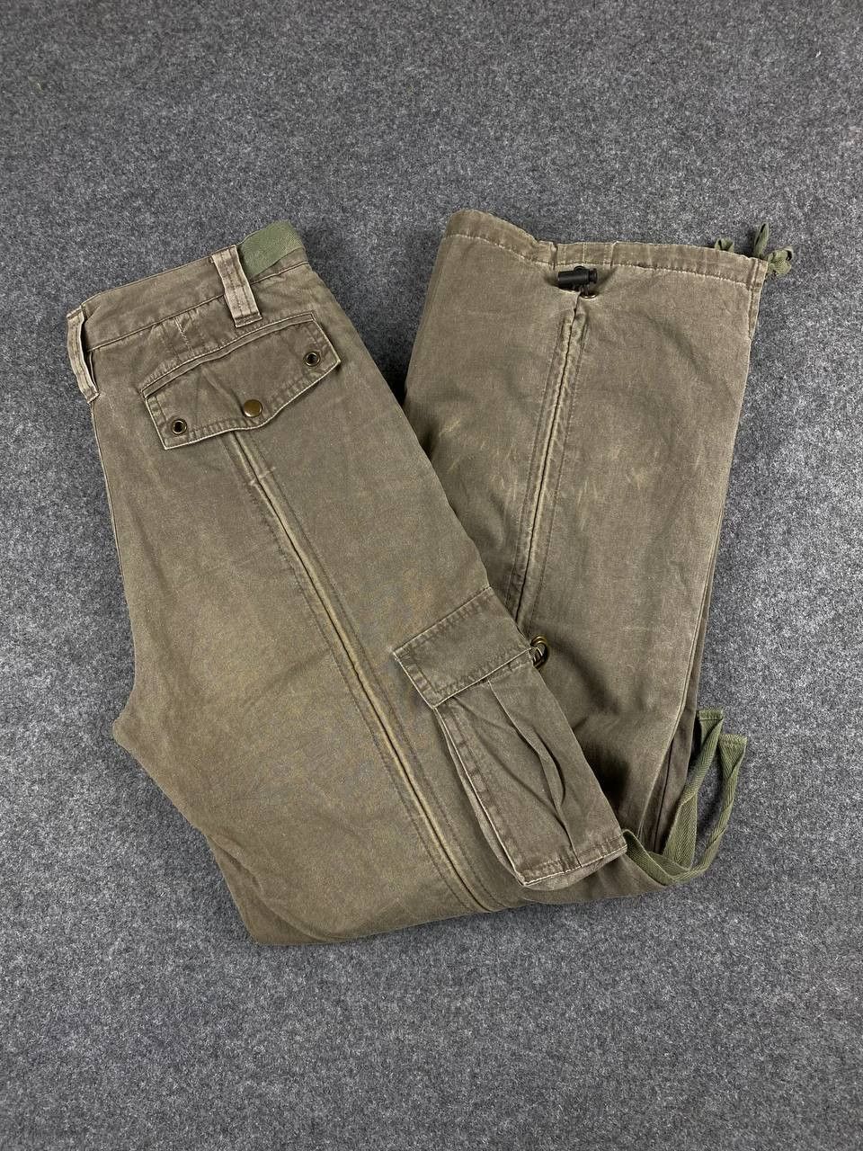 Japanese Brand japanese brand streetwear cargo pants nice design Size US 29 - 2 Thumbnail