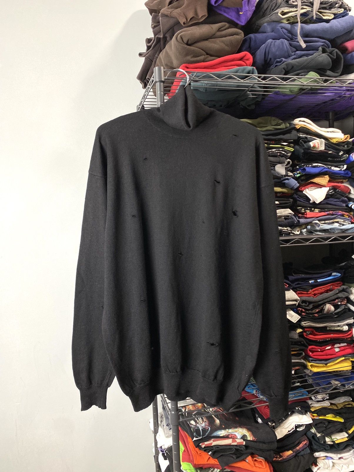 Kenzo Vintage Kenzo Homme Distressed Sweater Luxury Size US XL / EU 56 / 4 - 1 Thumbnail