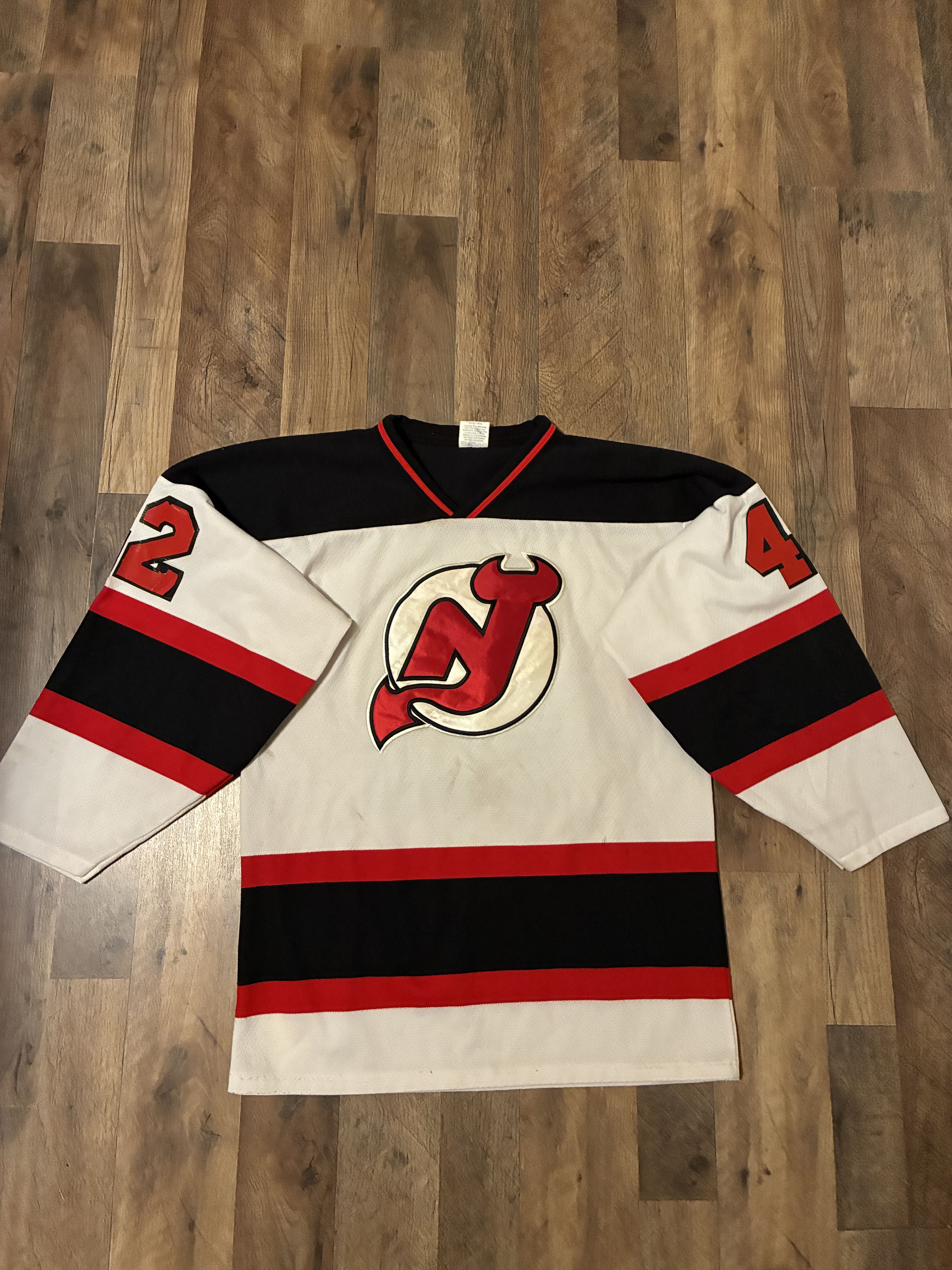 Other Vintage DARE Hockey Jersey #42 Promotional White Black S/P Size US XL / EU 56 / 4 - 5 Thumbnail