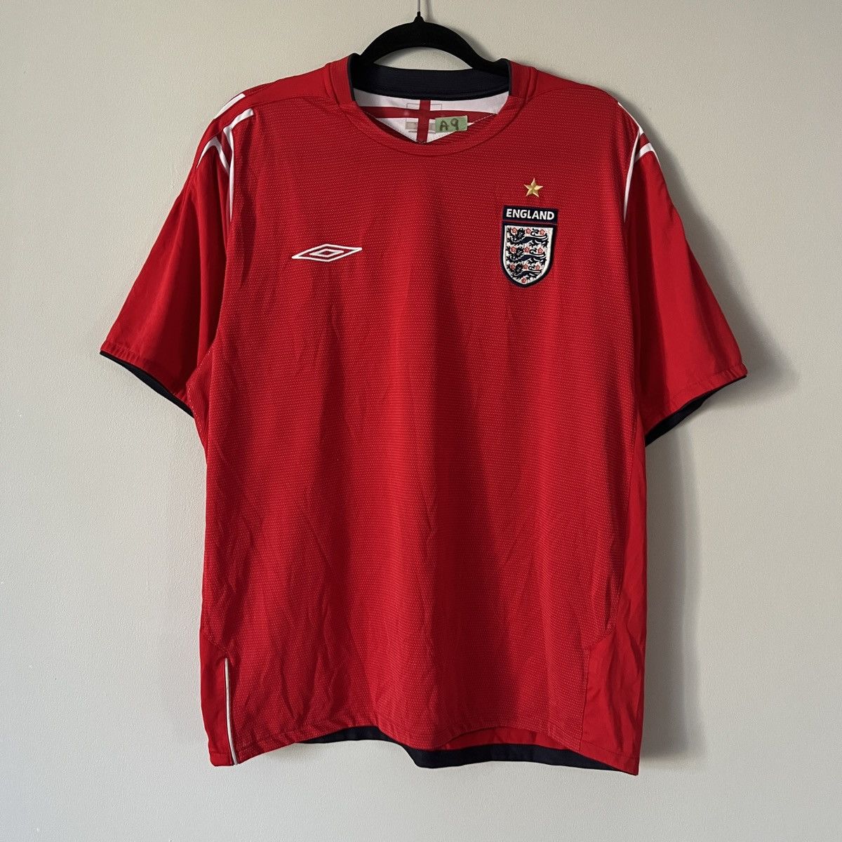 Umbro Vintage Umbro England Jersey 2004-2006 Men's XL Size US XL / EU 56 / 4 - 1 Thumbnail