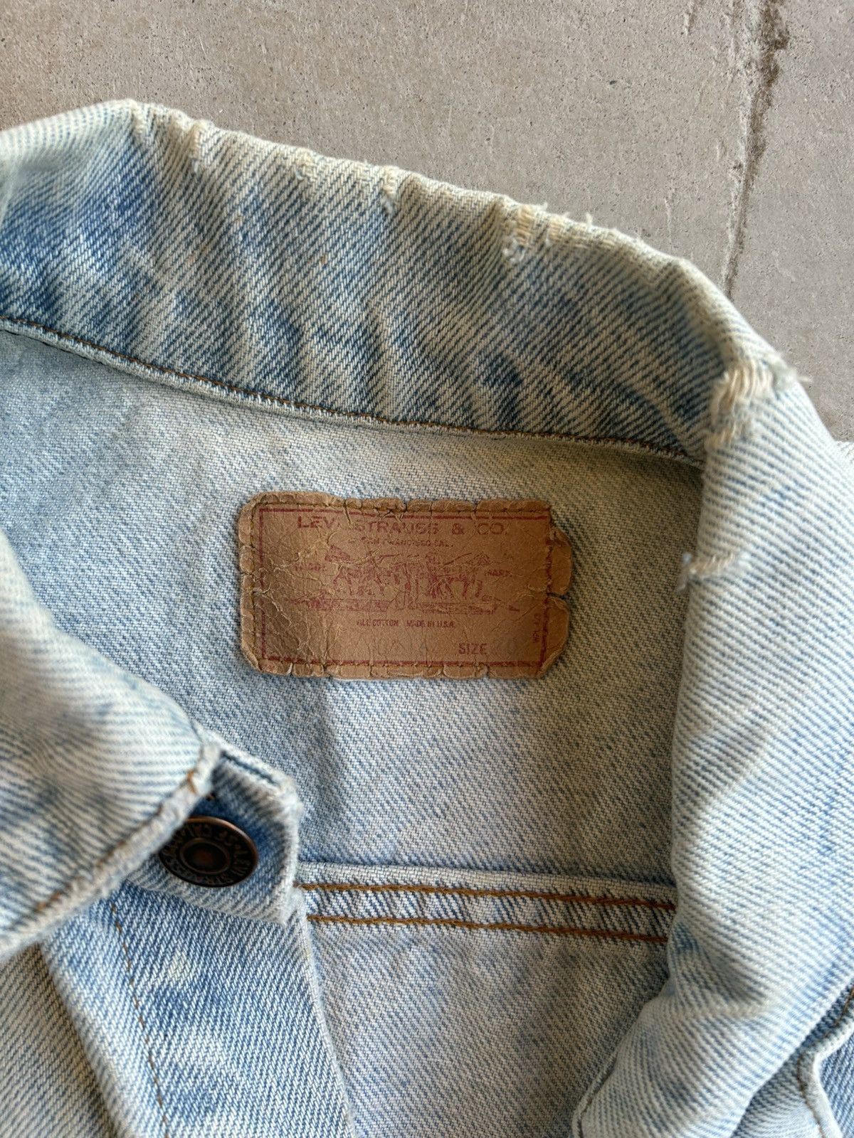 Levi's × Vintage Vintage Levis Sawed Distressed Vest Size S / US 4 / IT 40 - 4 Thumbnail