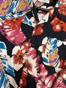 Saint Laurent Paris Authentic Saint Laurent Cuban collar colorful floral shir Size M / US 6-8 / IT 42-44 - 3 Thumbnail