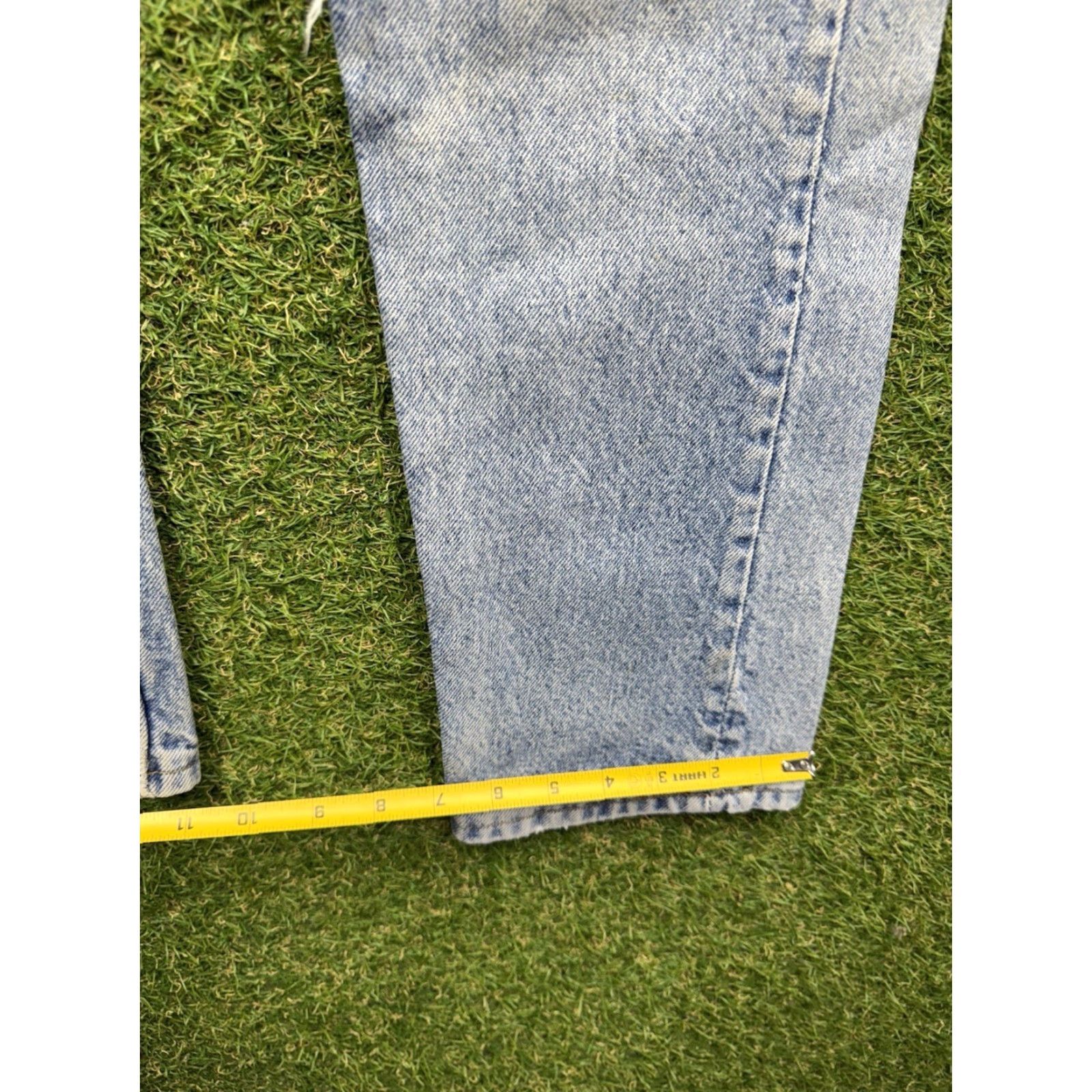 Levi's VINTAGE Levi's Jeans 512 Womens 27x32 USA Made 90s Light Wash Straight Leg Blue Denim 5-Pocket Mens Womens Girls? Size 27" / US 4 / IT 40 - 4 Thumbnail