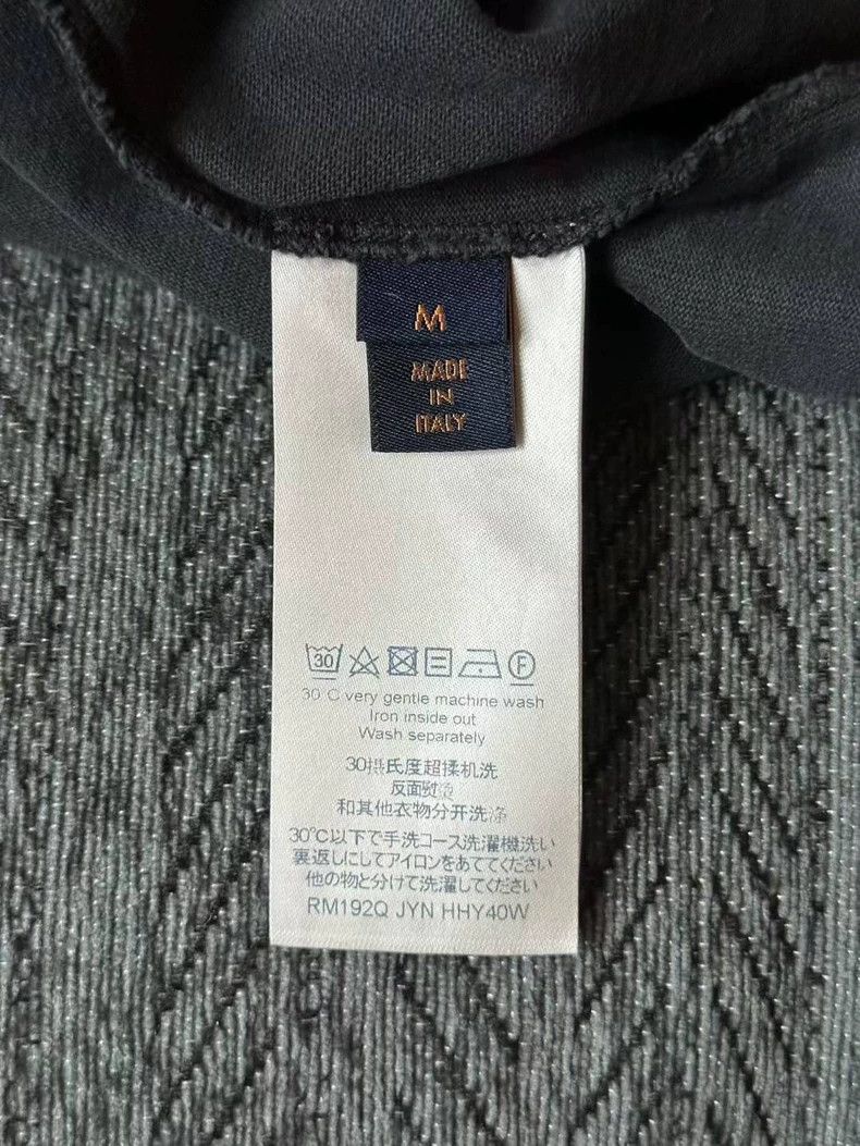Louis Vuitton Louis Vuitton Washed Instruction Short Sleeve Size US M / EU 48-50 / 2 - 4 Thumbnail