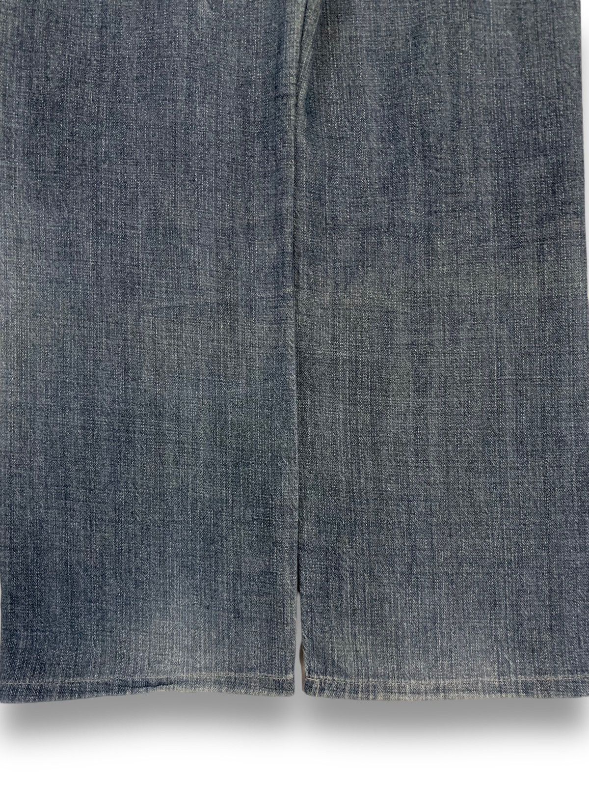 Jun Takahashi Vintage Y2K Uniqlo S002 Faded Loose Fit Distressed Jeans Size US 32 / EU 48 - 18 Thumbnail