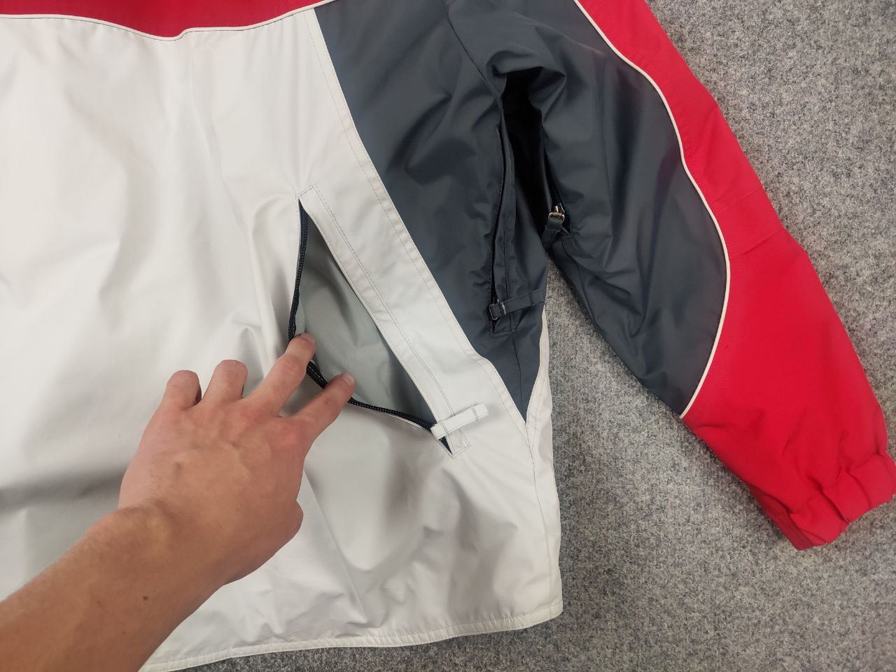 Descente Descente Airdrive Ski Zip insulated Jacket combined red Size US M / EU 48-50 / 2 - 11 Thumbnail