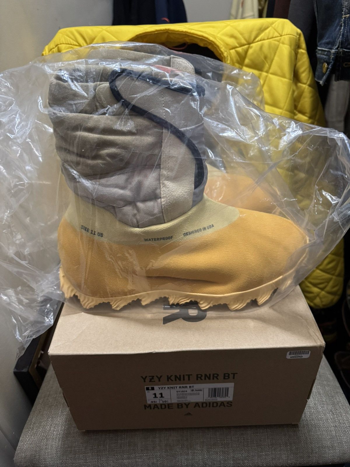 Yeezy YZY KNIT RNR BT (Sulfur) Size US 11 / EU 44 - 2 Thumbnail