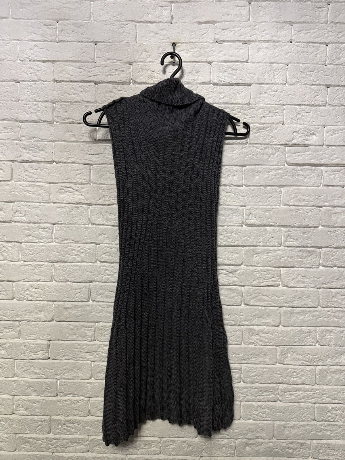 Sarah Pacini Sarah Pacani Knit Turtleneck Sleevless Dress Italy Made OS Size ONE SIZE - 5 Thumbnail