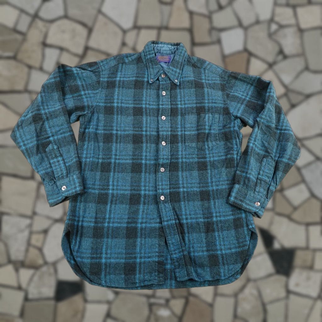 VINTAGE Pendleton Shirt Mens Large Blue Plaid Wool Flannel Button-Up 70s 80s Outdoor Warmth