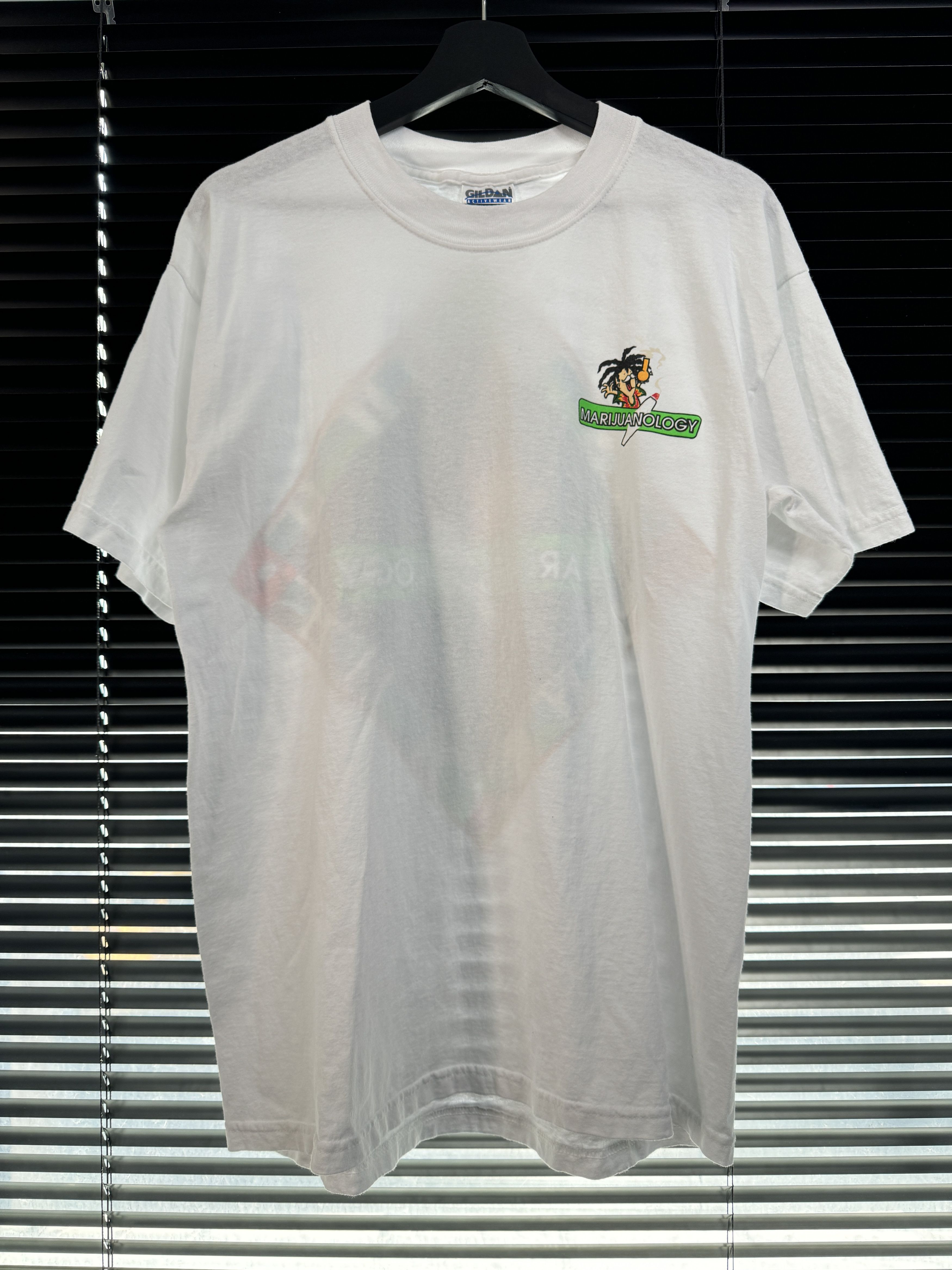 Vintage Early 2000s Marijuanology Weed Parody T-shirt Size US L / EU 52-54 / 3 - 2 Thumbnail