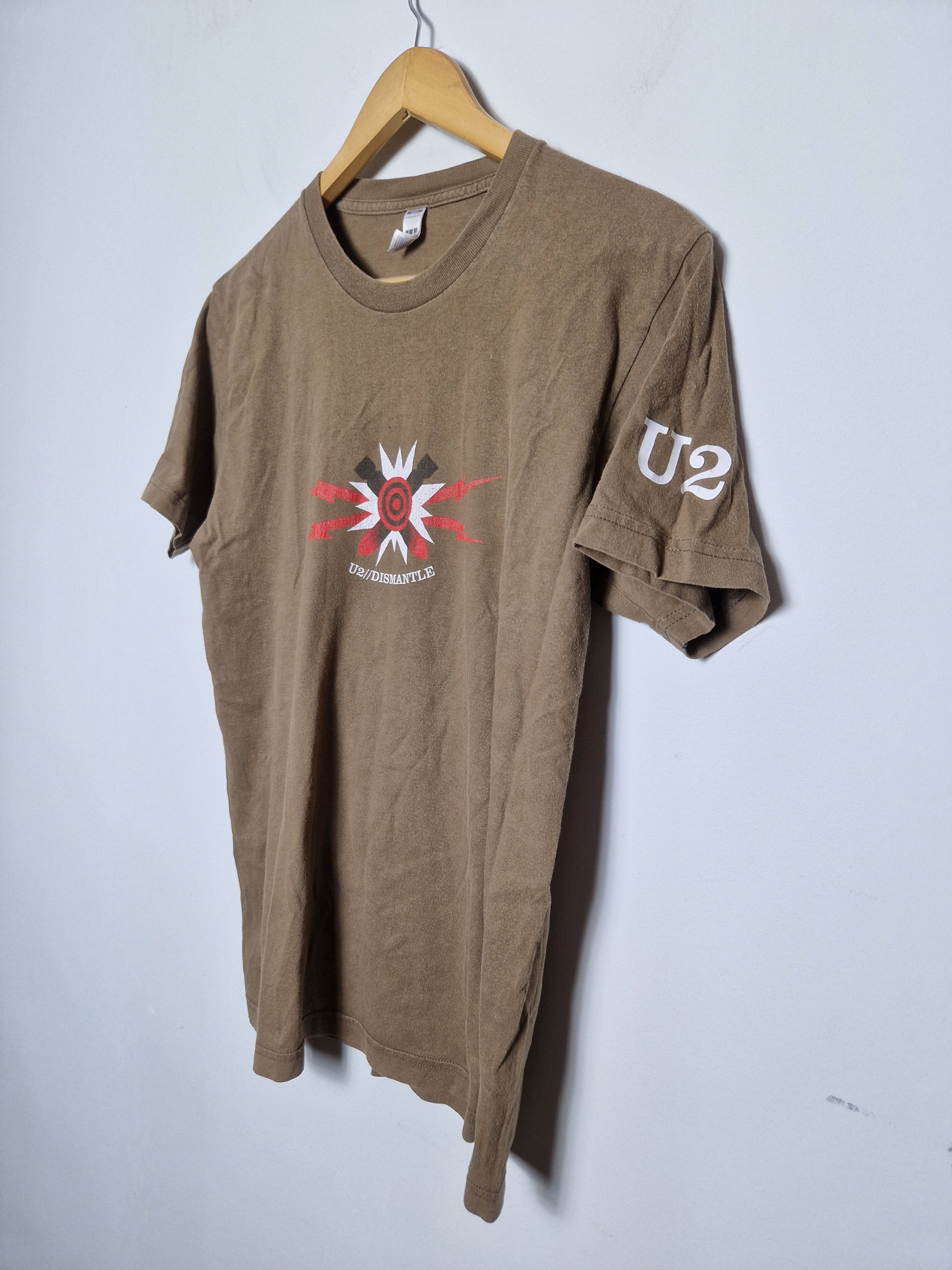 Band Tees U2 VERTIGO TOUR 2001 DISMANTLE TEE y2k made in usa Size US M / EU 48-50 / 2 - 3 Thumbnail