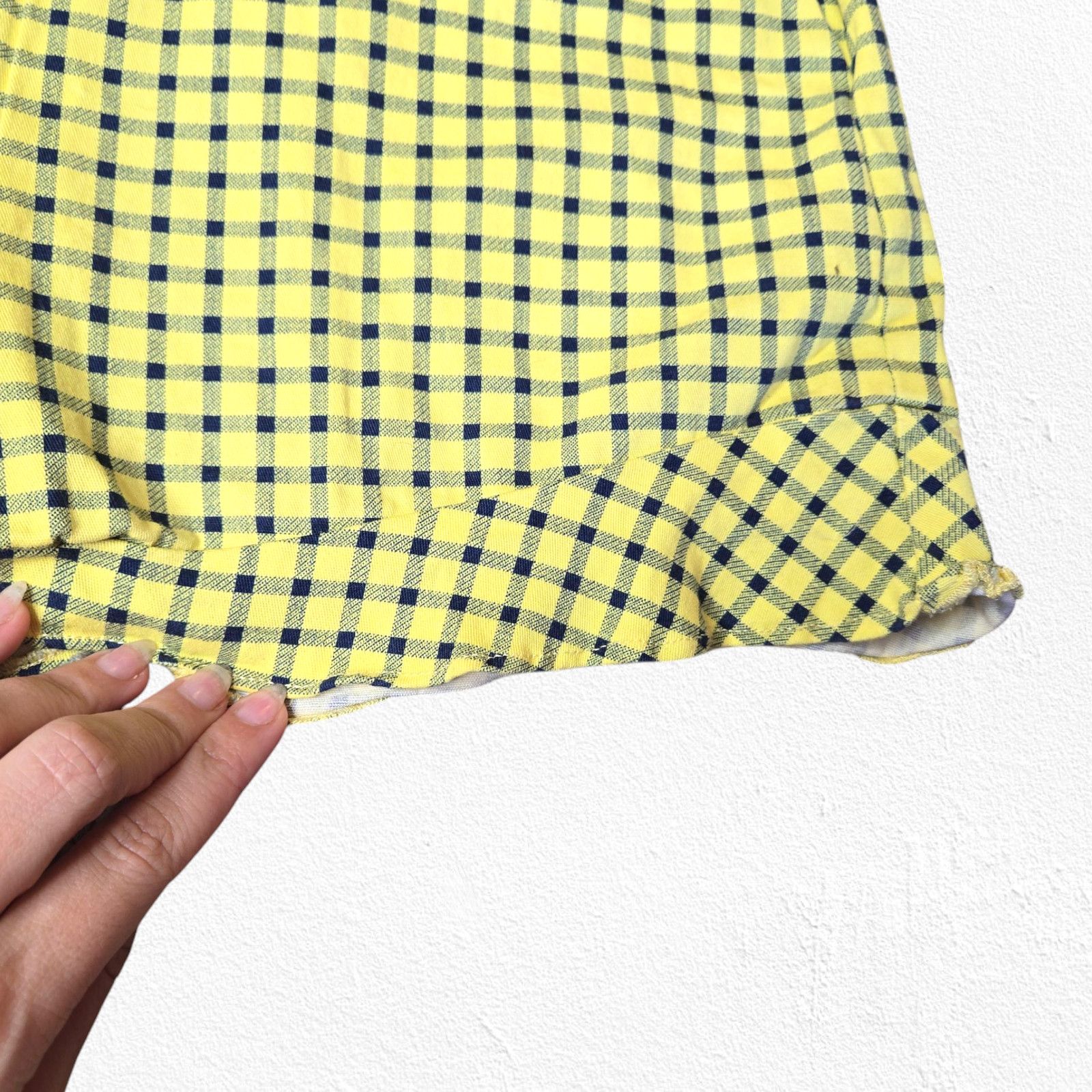Zara Zara Yellow Navy Plaid Shorts Size Medium Size 30" / US 8 / IT 44 - 5 Thumbnail