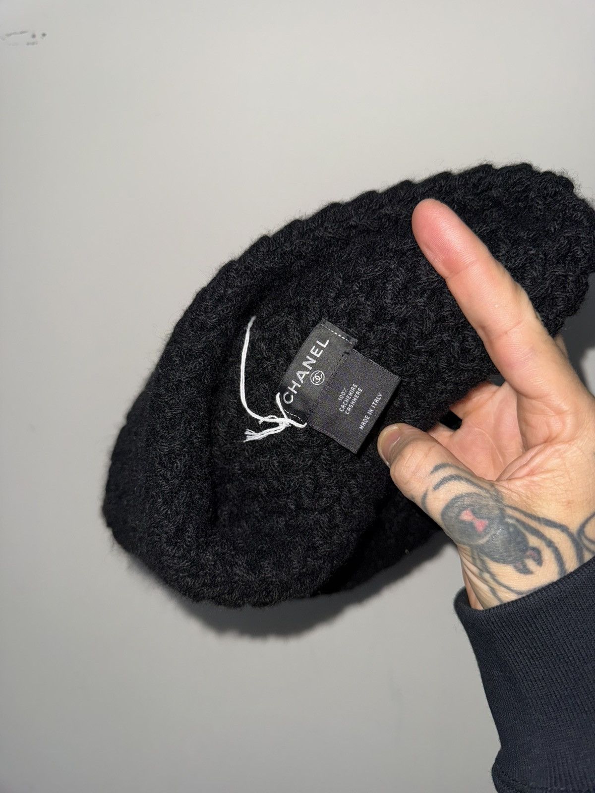 Chanel Chanel cc cashmere logo beanie Size ONE SIZE - 6 Thumbnail