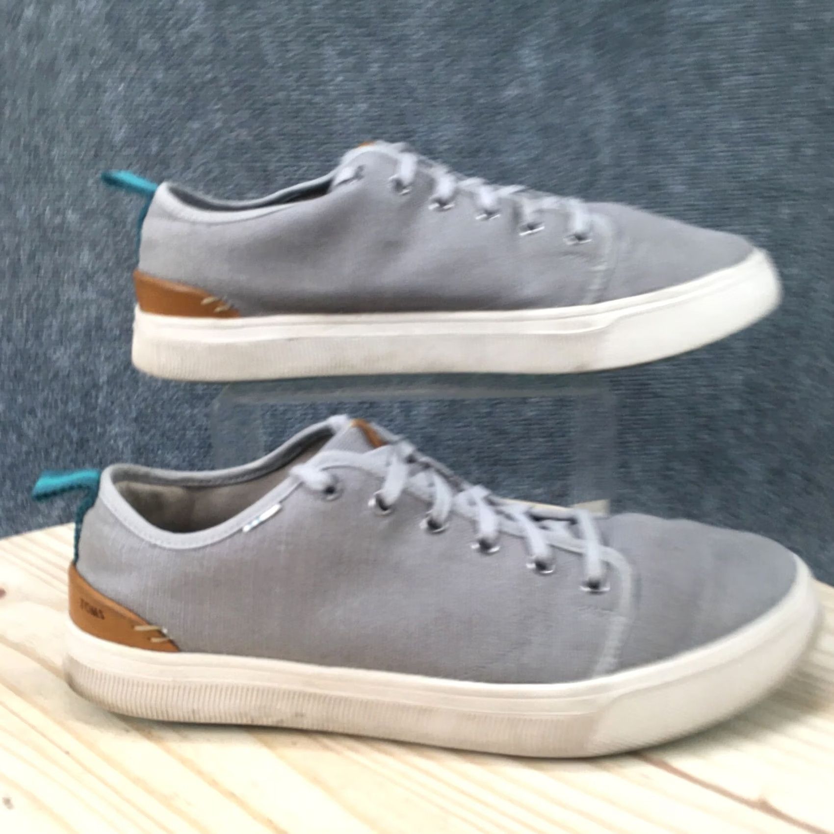 Toms Toms Shoes Mens 11.5 Trvl Lite Low Top Sneakers Lace Up Gray Canvas Shoes Velcro? Size US L / EU 52-54 / 3 - 2 Thumbnail